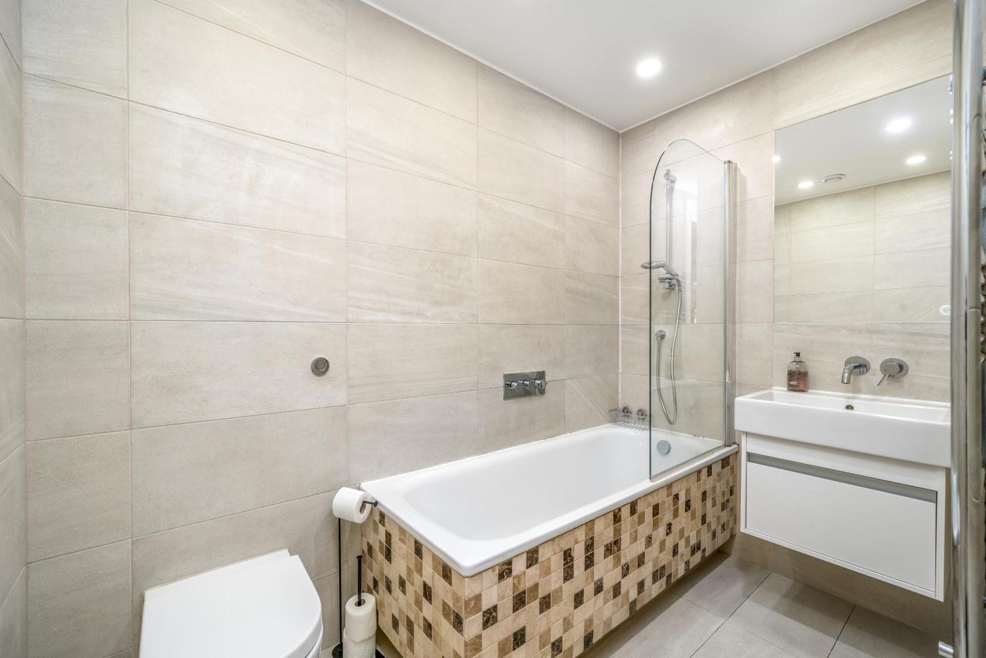 Style Lux 3bed 2bath Balcony On River Notting Hill Apartment London