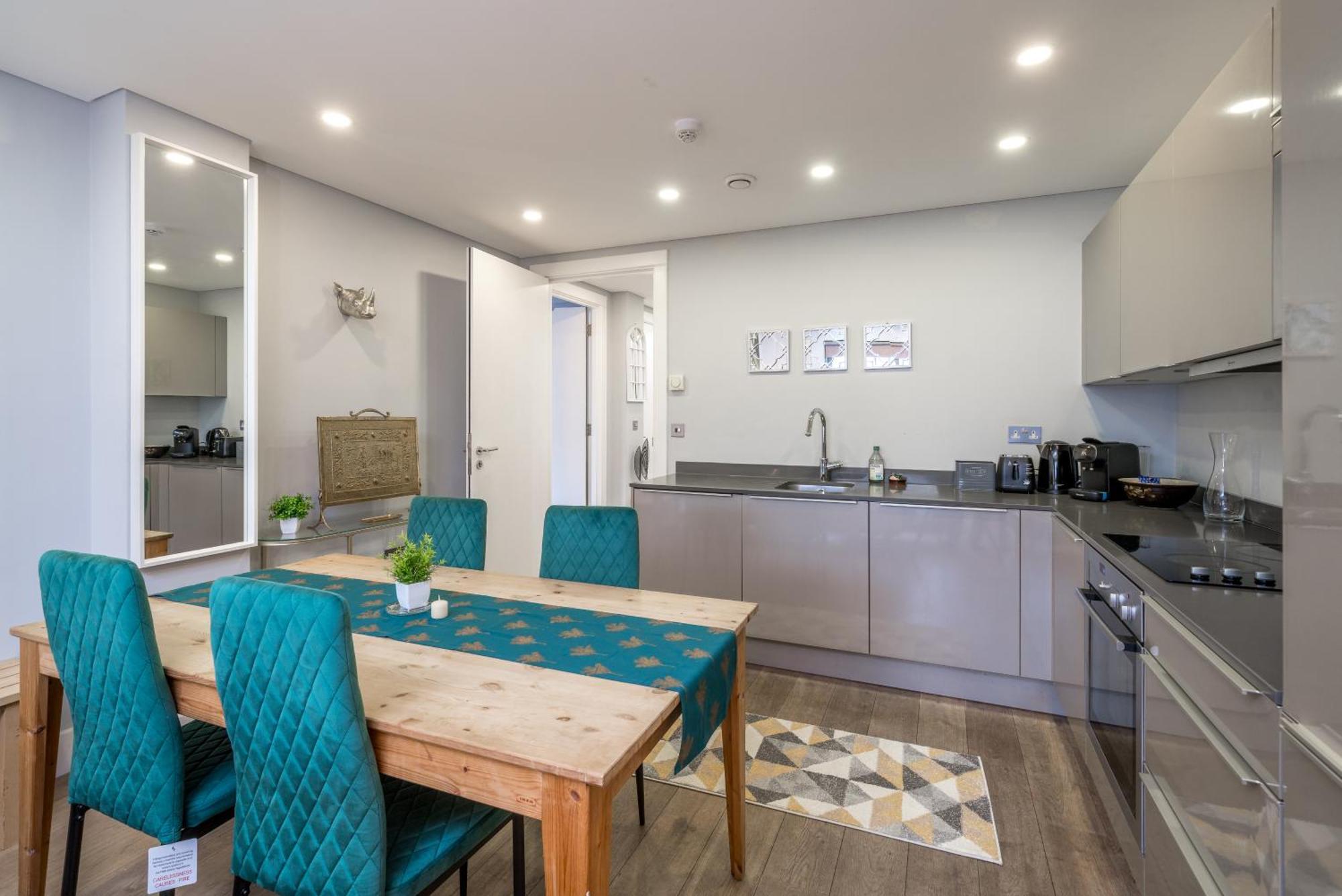 Apartment Style Lux 3bed 2bath Balcony On River Notting Hill London