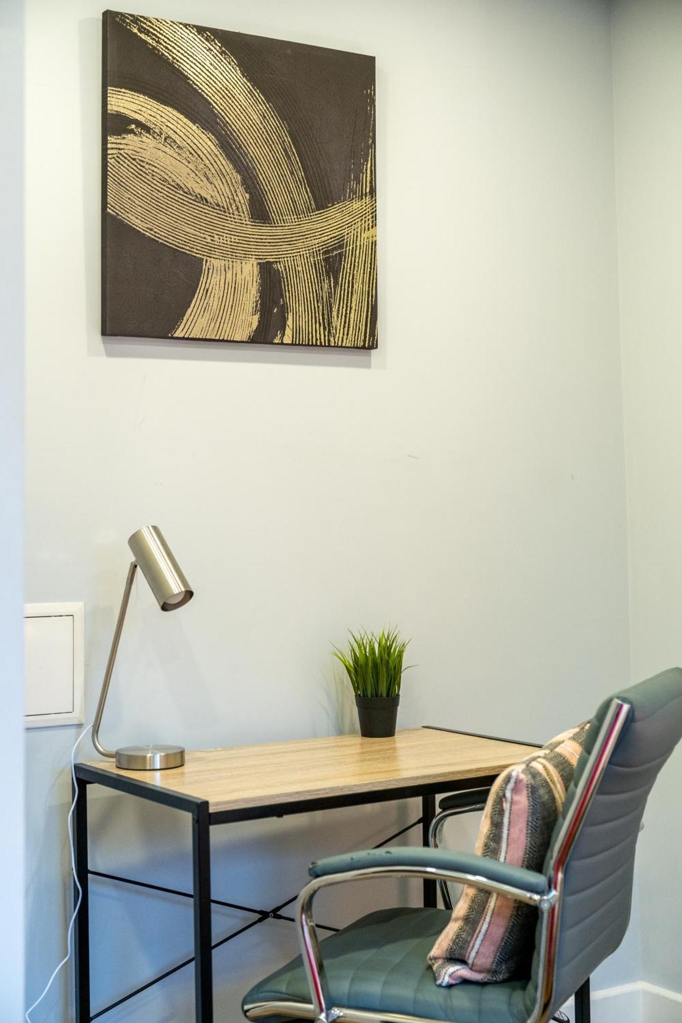 Style Lux 3bed 2bath Balcony On River Notting Hill Apartment