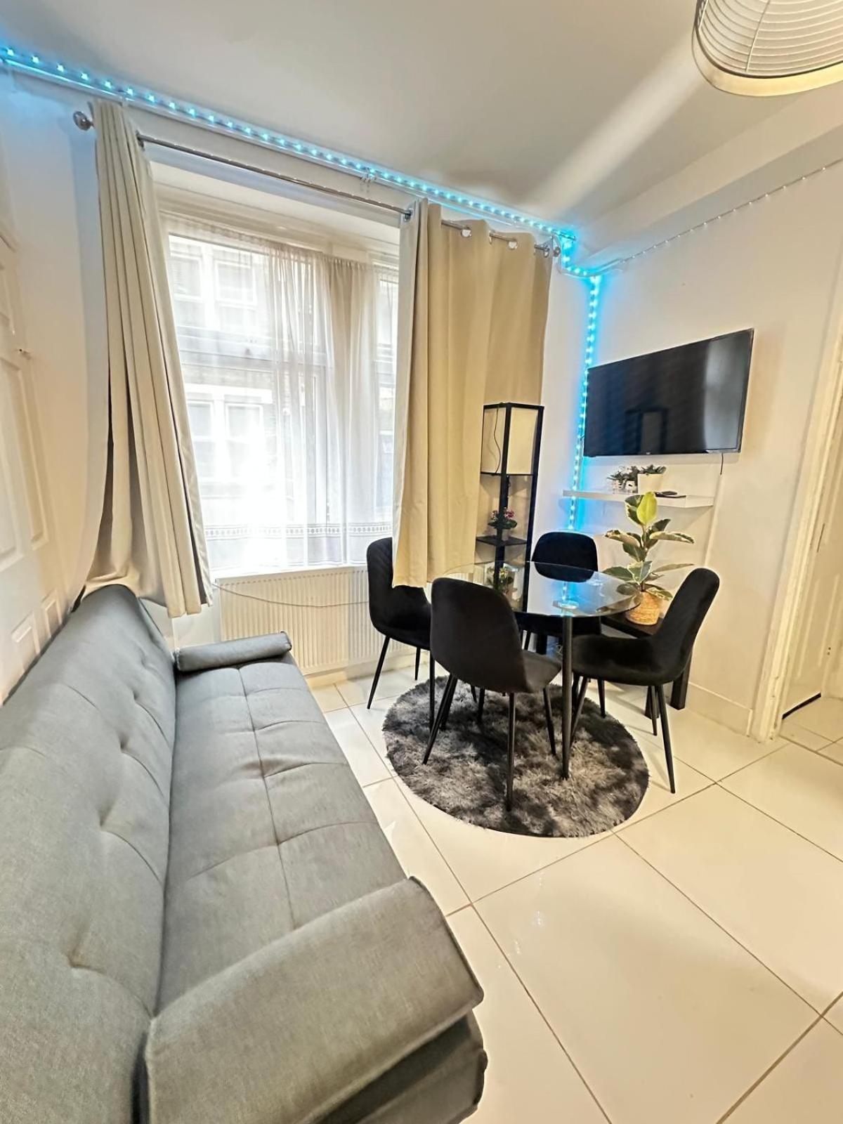 2 Bedroom Flat Ground Floor Apartment
