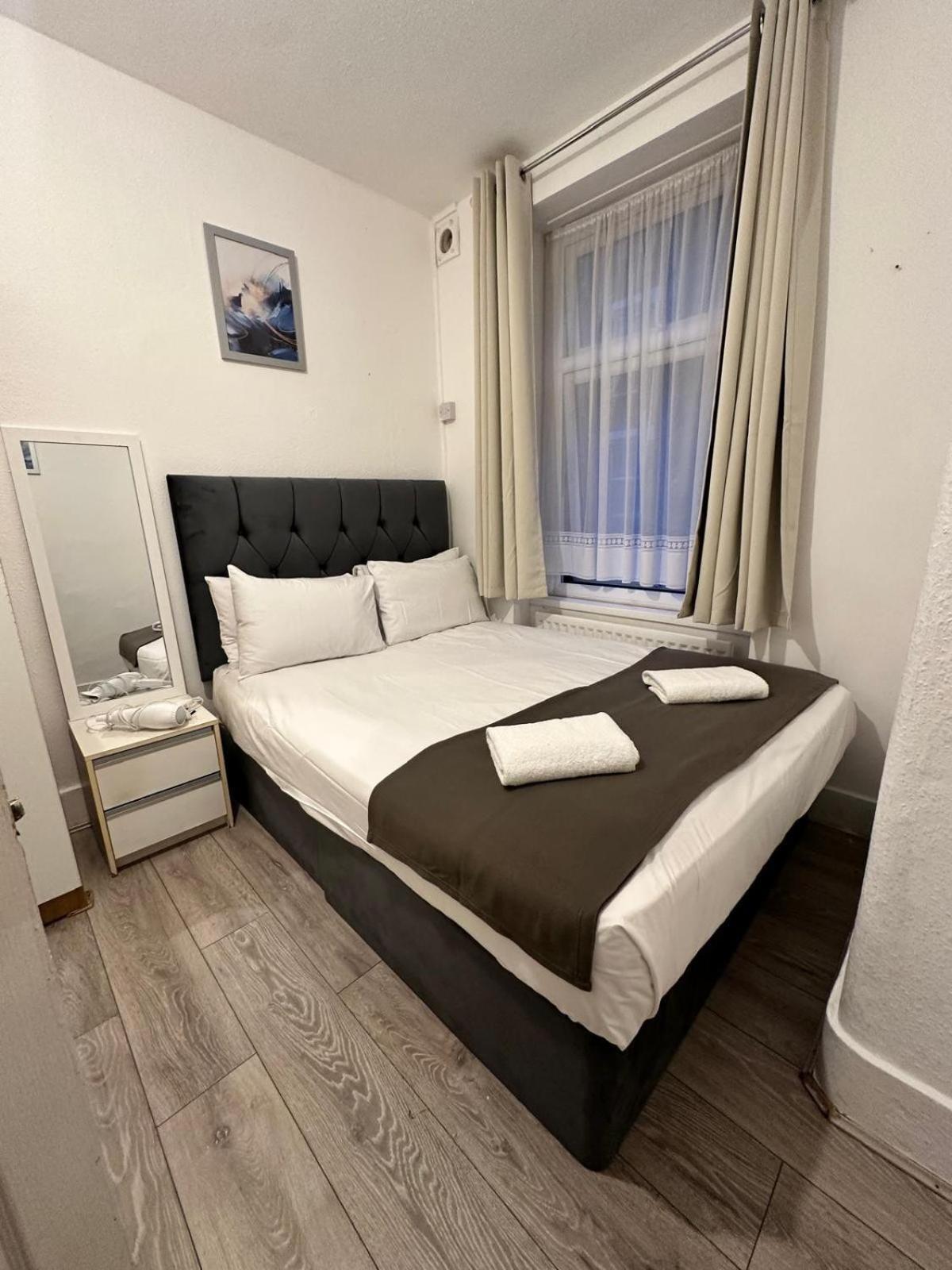 Apartment 2 Bedroom Flat Ground Floor