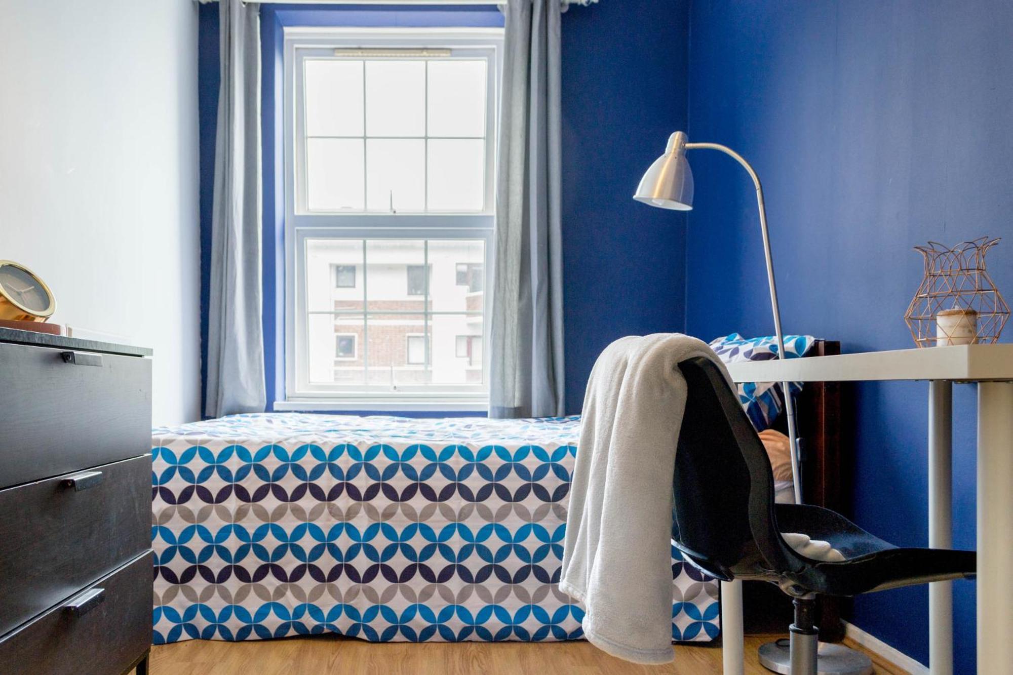 Central London Rooms Homestay *