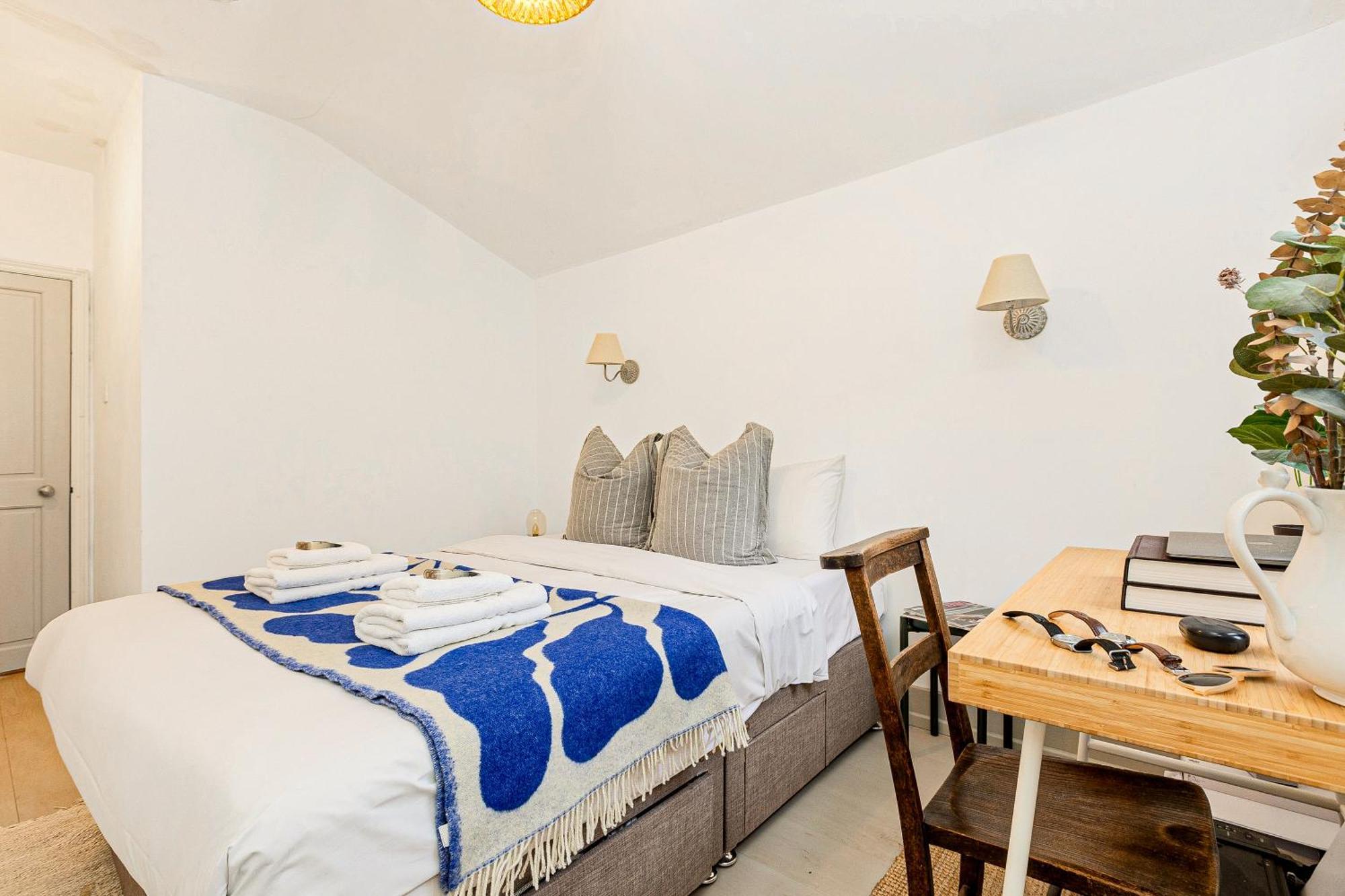 3br Flat W Garden In West Kensington, 4min Tube Station Holiday home