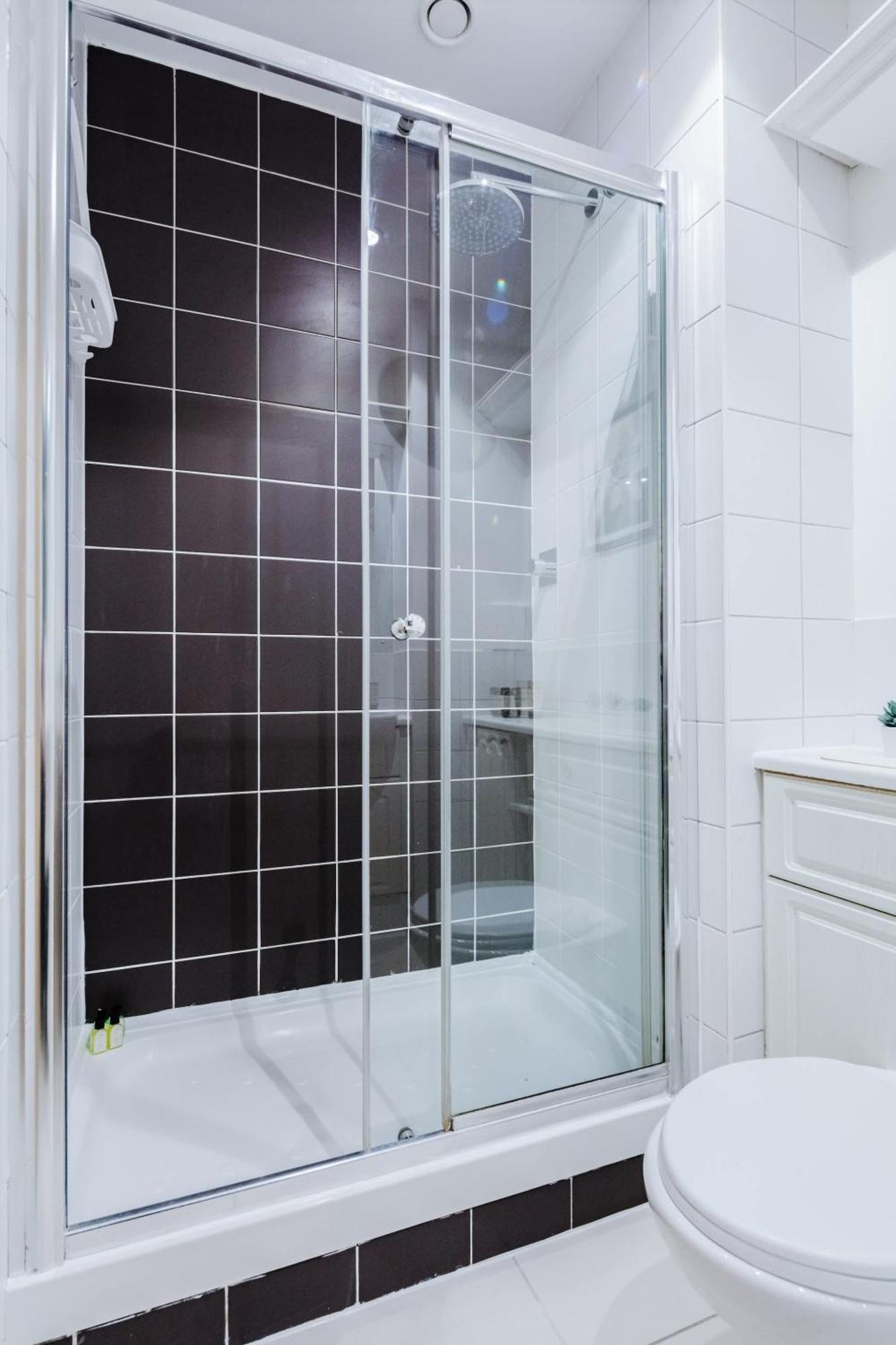 Heart Of The With Balcony - Thames - St Paul's - Cityapartmentstay London