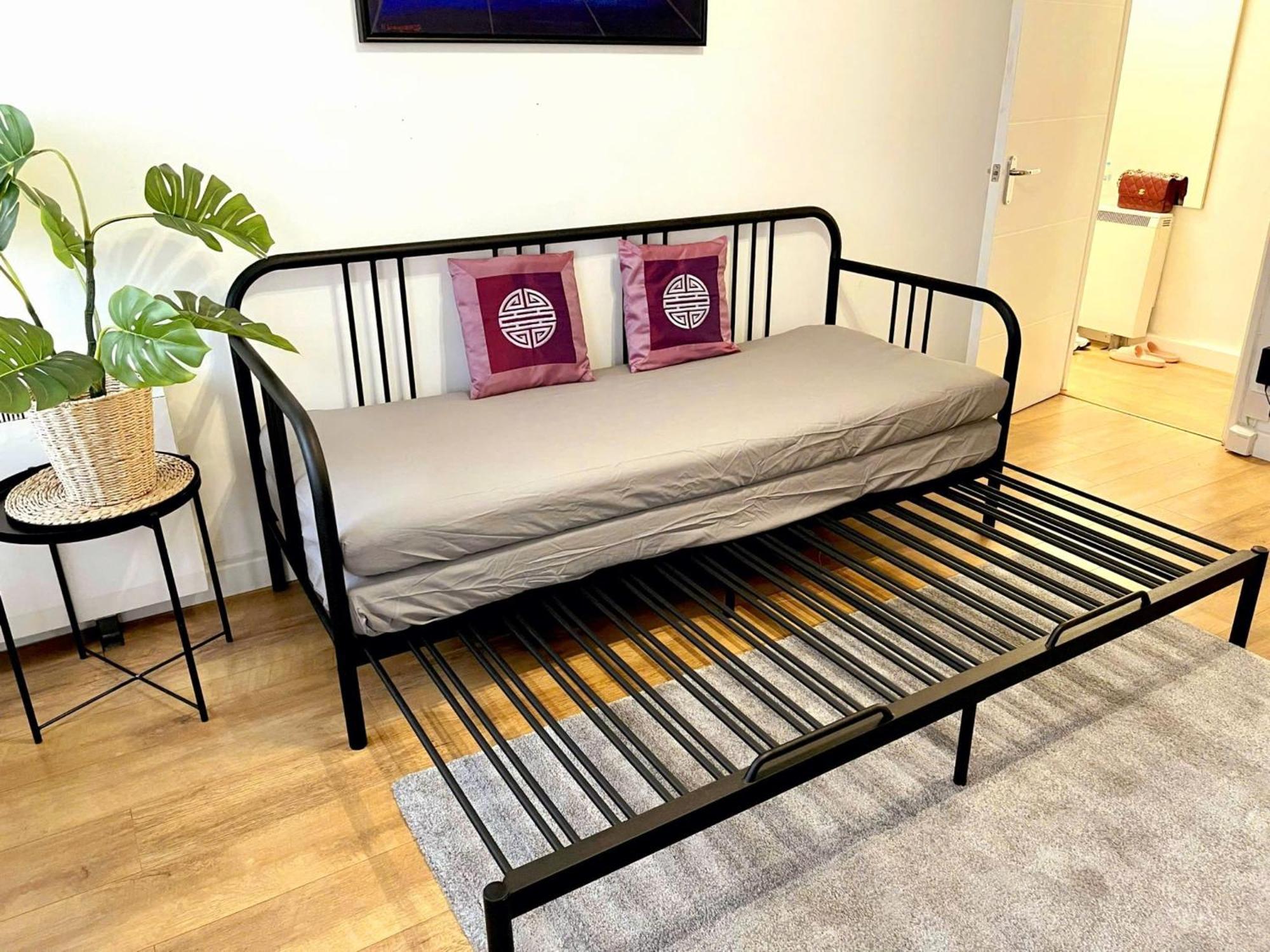 West Patio Flat Close To Little Venice Apartment London
