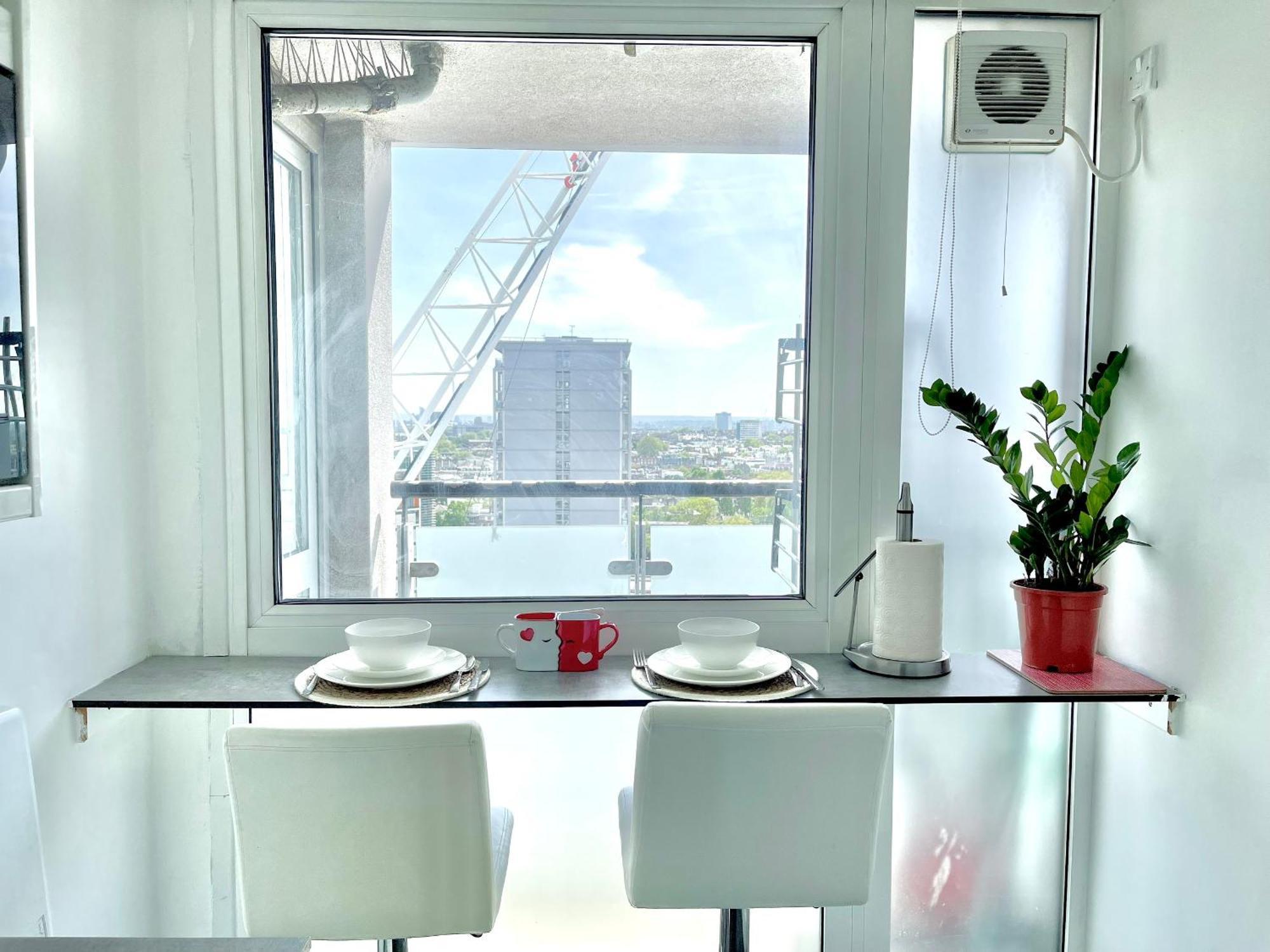 Apartment West Patio Flat Close To Little Venice London