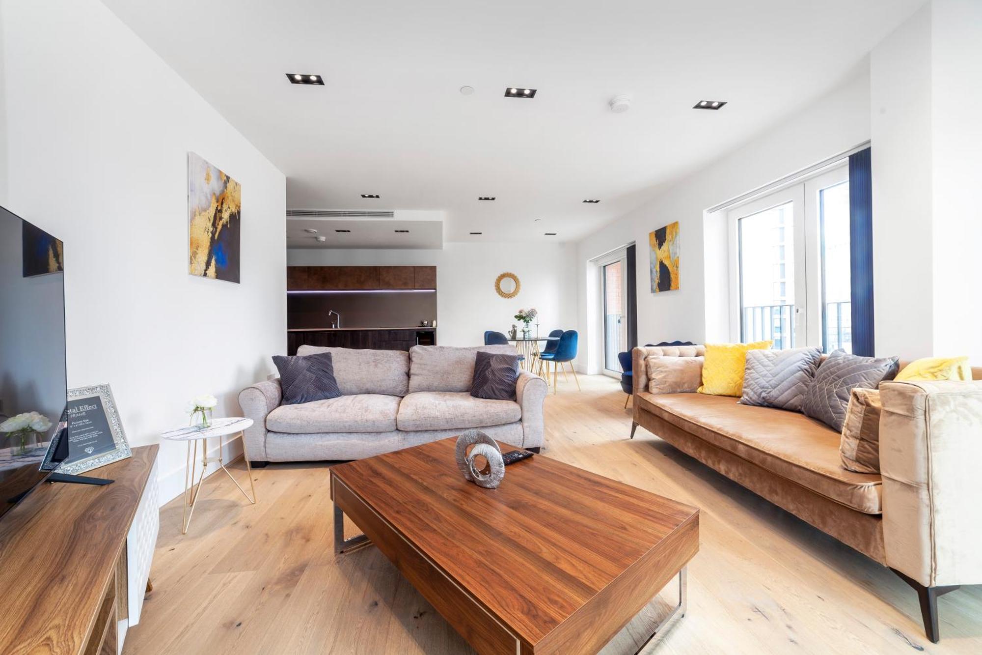 Apartment Stylish 2bdr Flat, Comm Garden I Smarthost