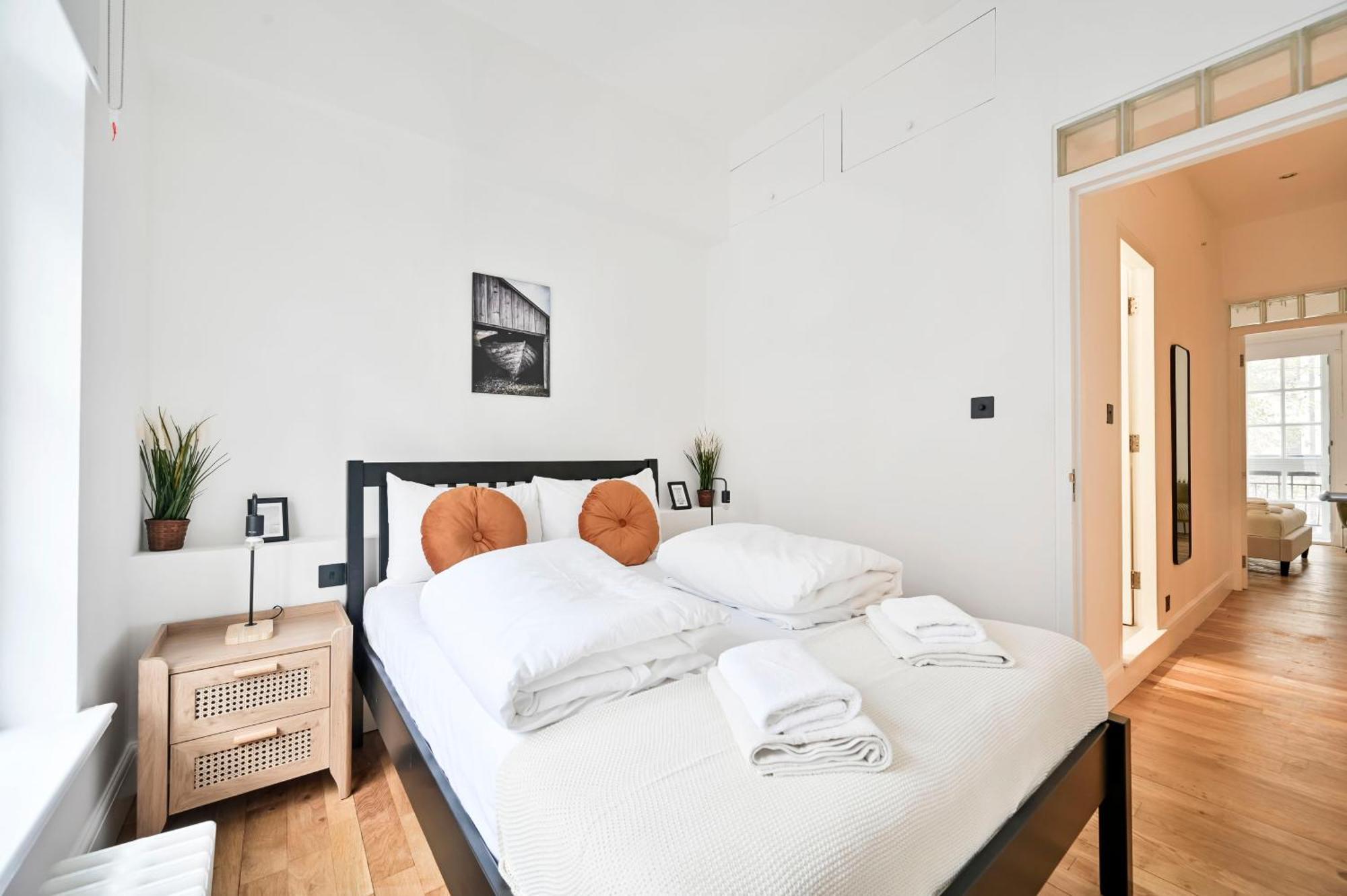 Apartment Stunning 3 Bed London
