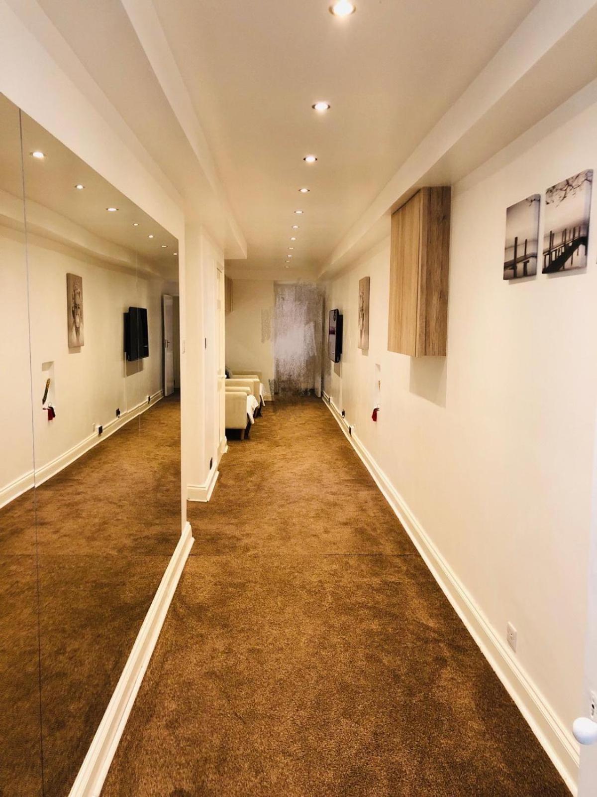 Large Group Friendly South Belgravia 4br Londen