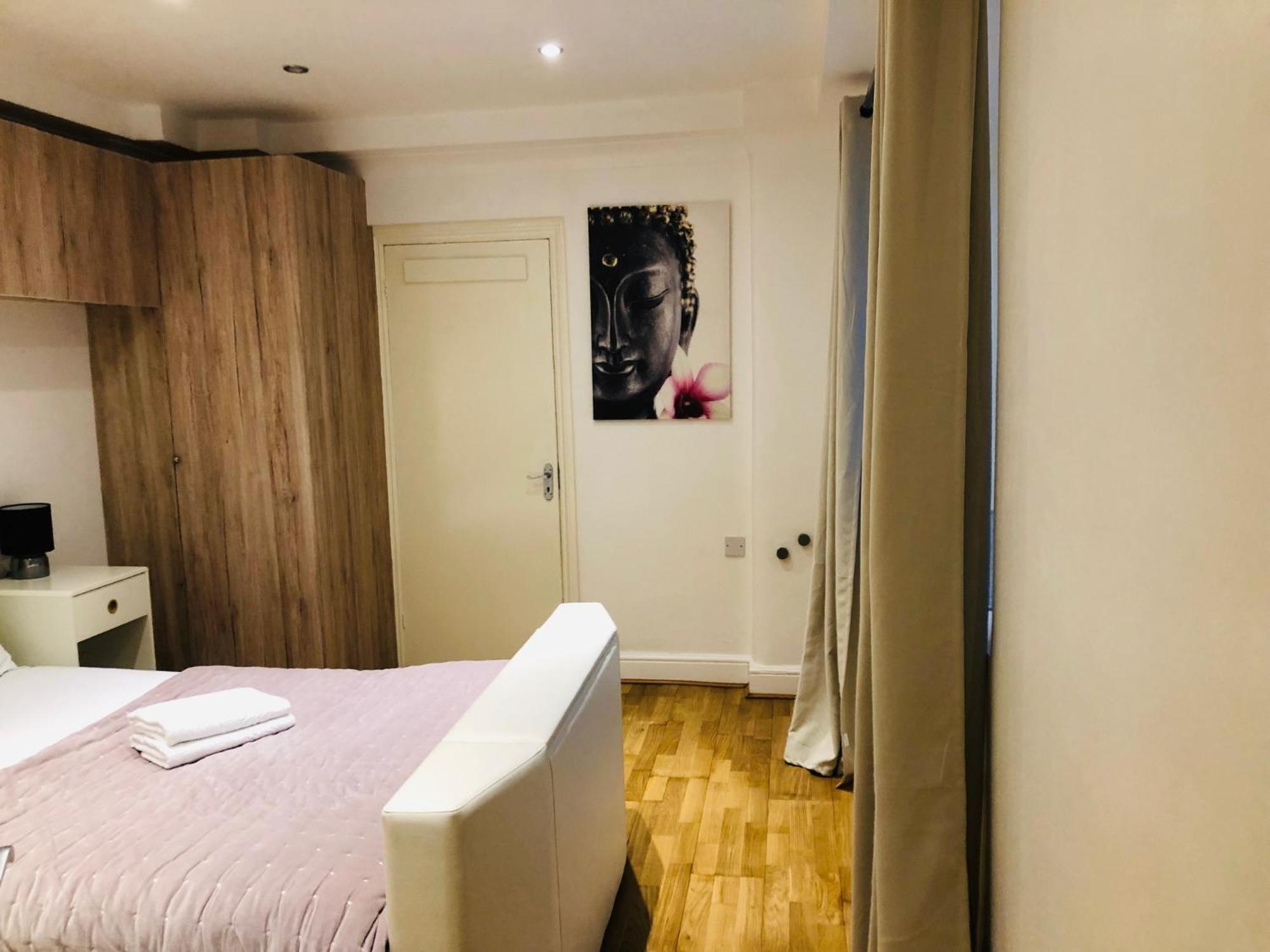 Large Group Friendly South Belgravia 4br Appartement *