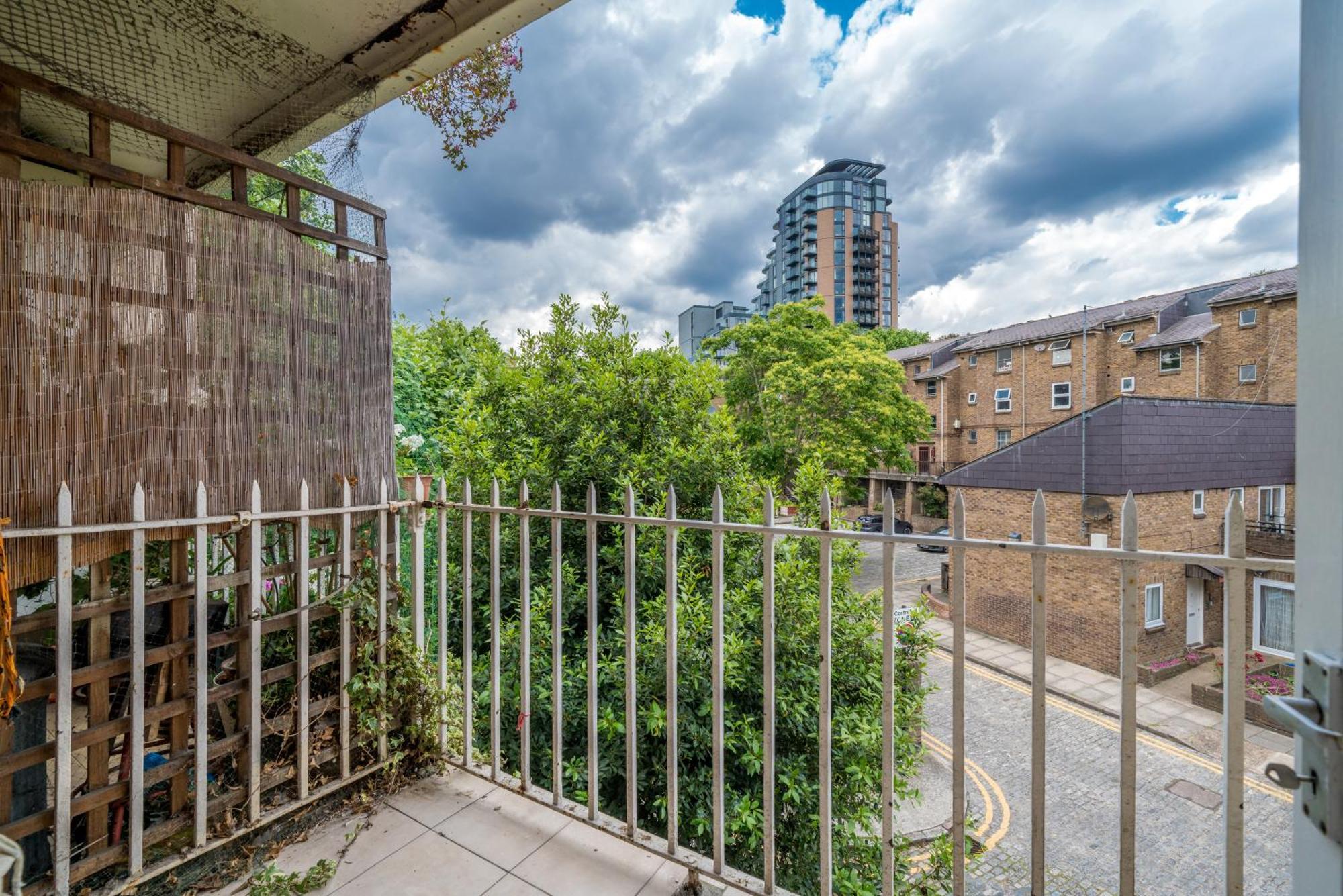 Apartamento New! Cosy Flat - Free Secure Parking - Wapping Station Londres