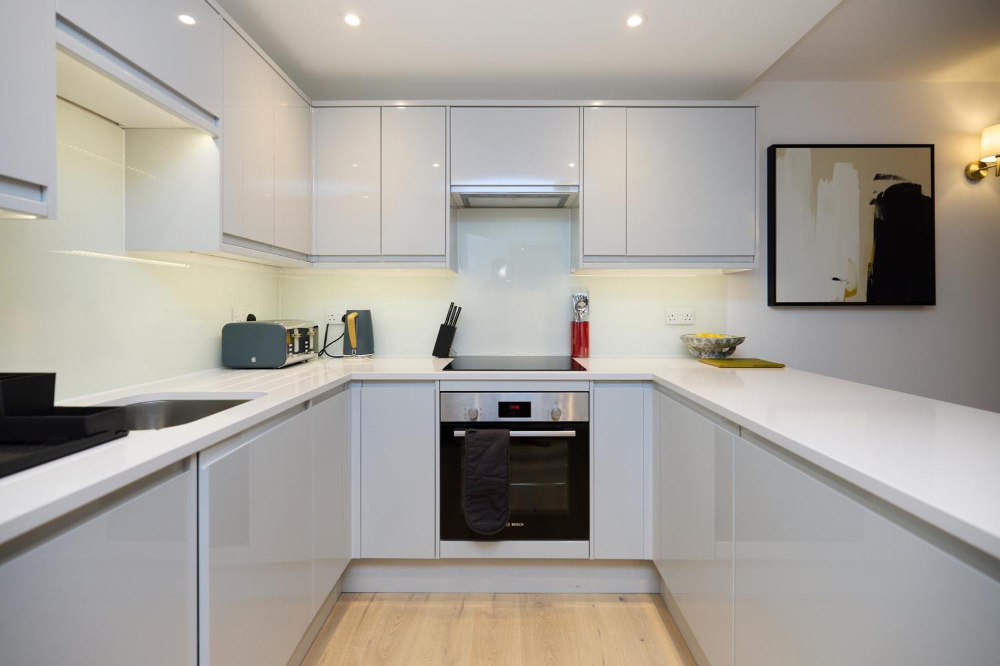 The Melbray Gem - 2bdr With Courtyard London