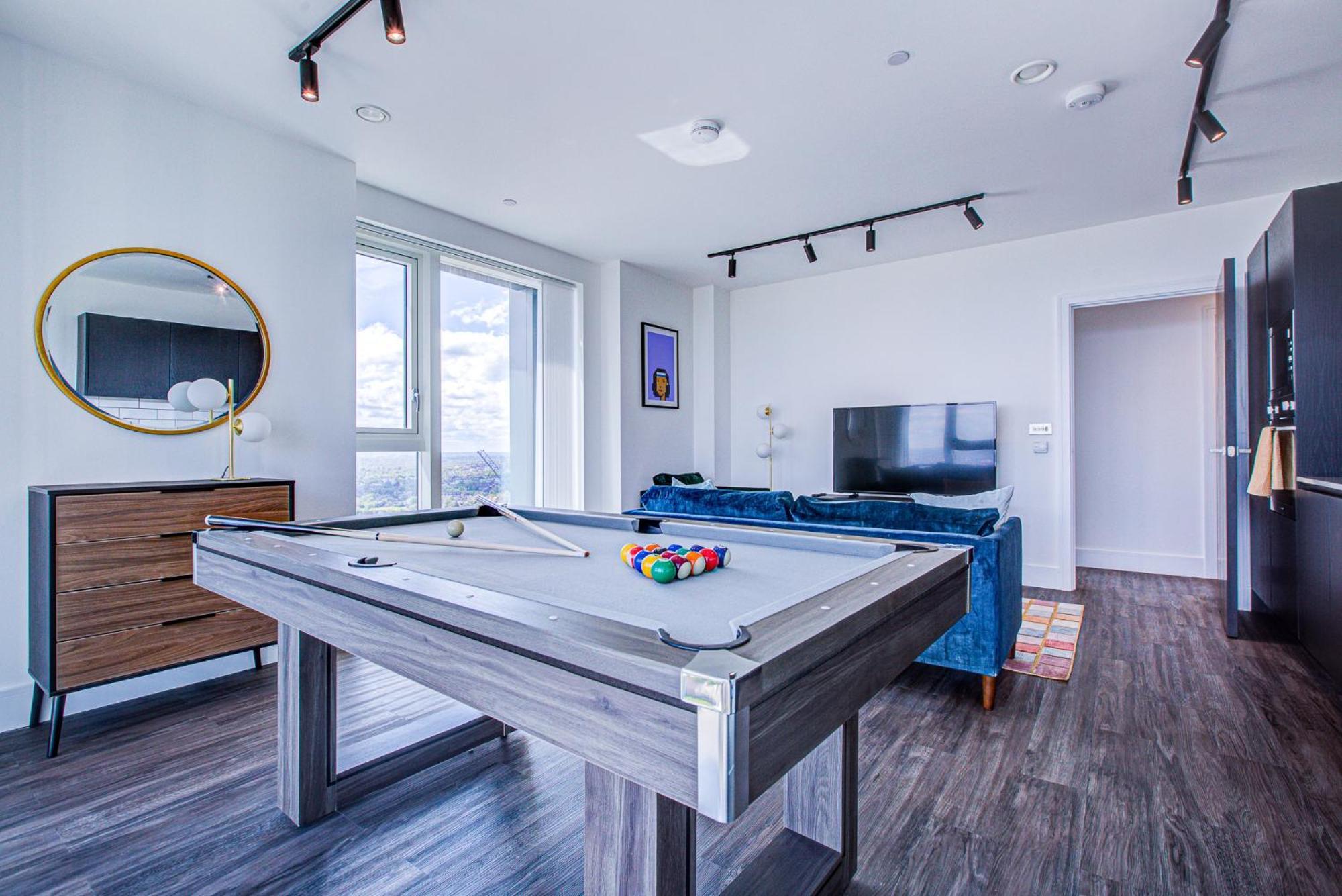 Appartement Legacy Punks By Artsy Londen