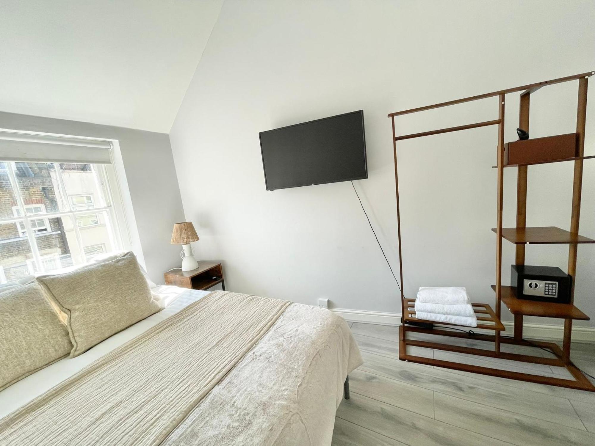 Guest house Soho 5 *