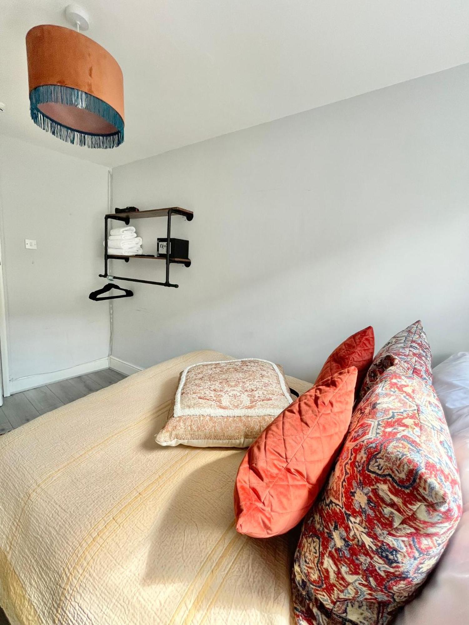 Guest house Soho 2 *