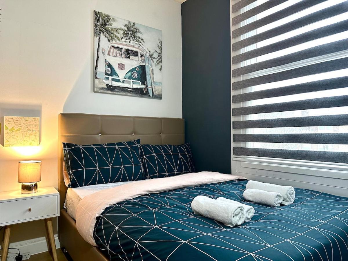 Spacious 2beds Flat In * London
