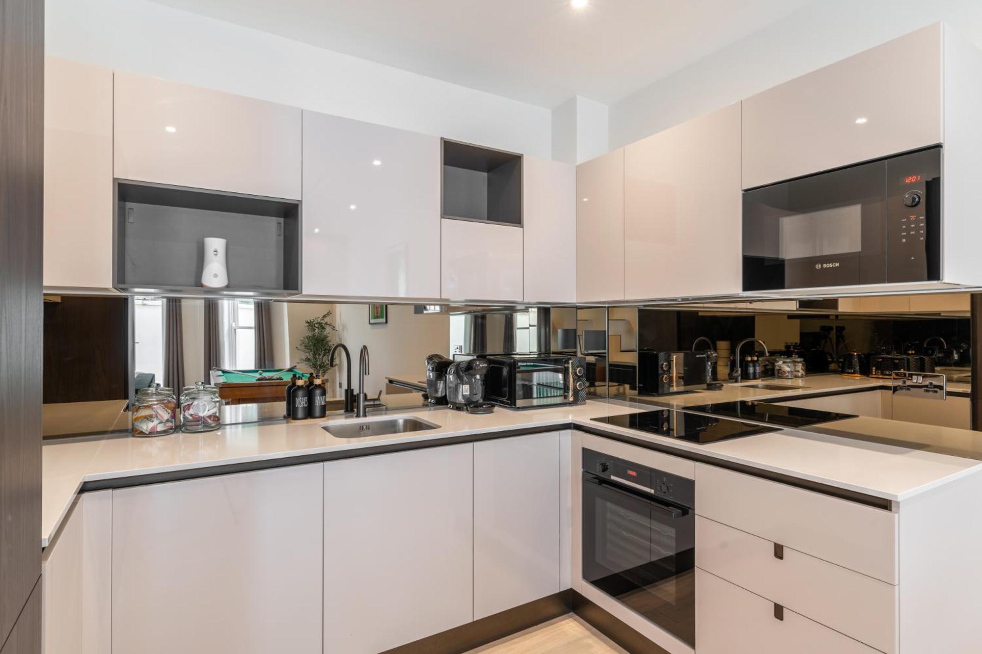 Apartment Newlands Punks By Artsy