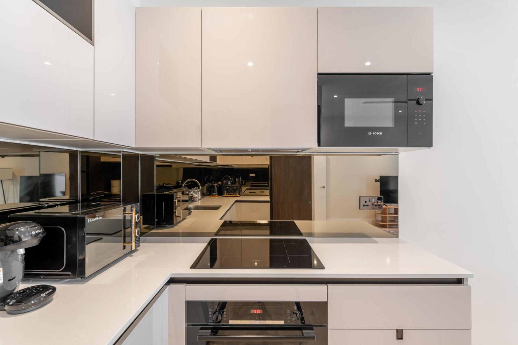 Apartment Newlands Punks By Artsy *