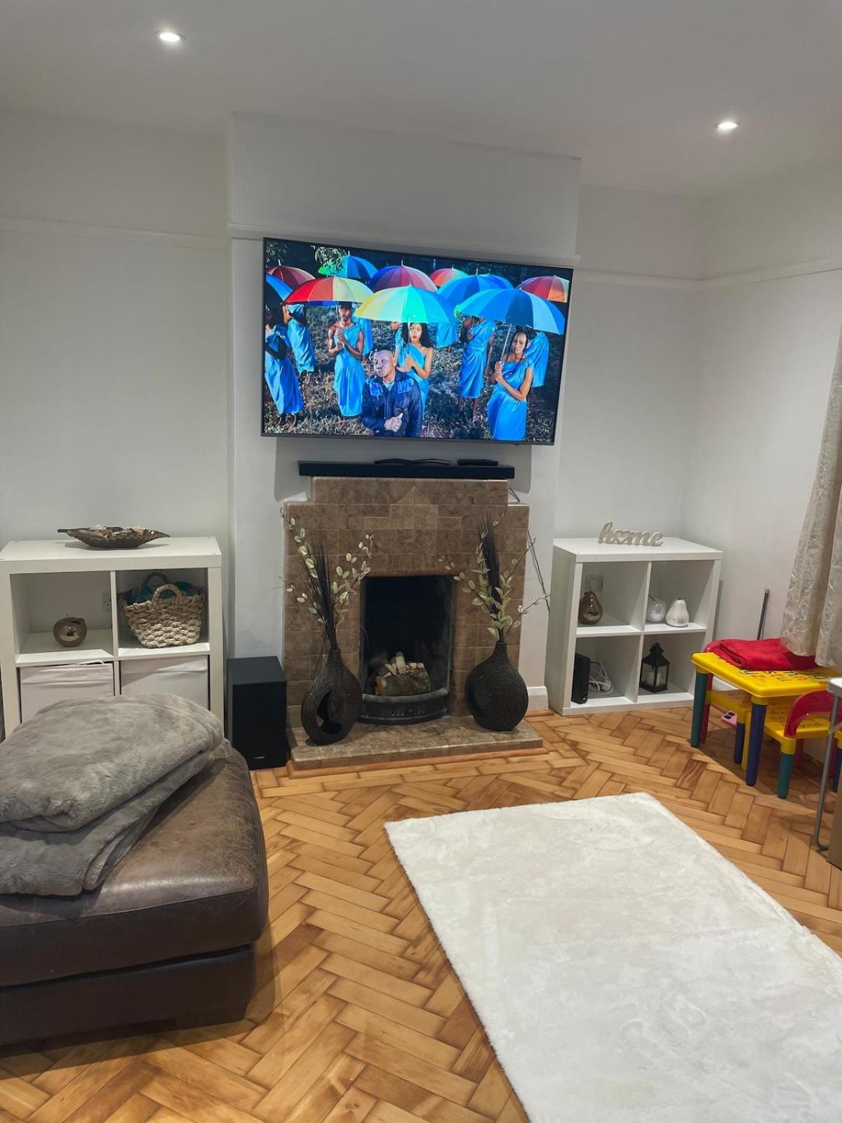 Apartment 2 Bed Flat Near Main Acton Line