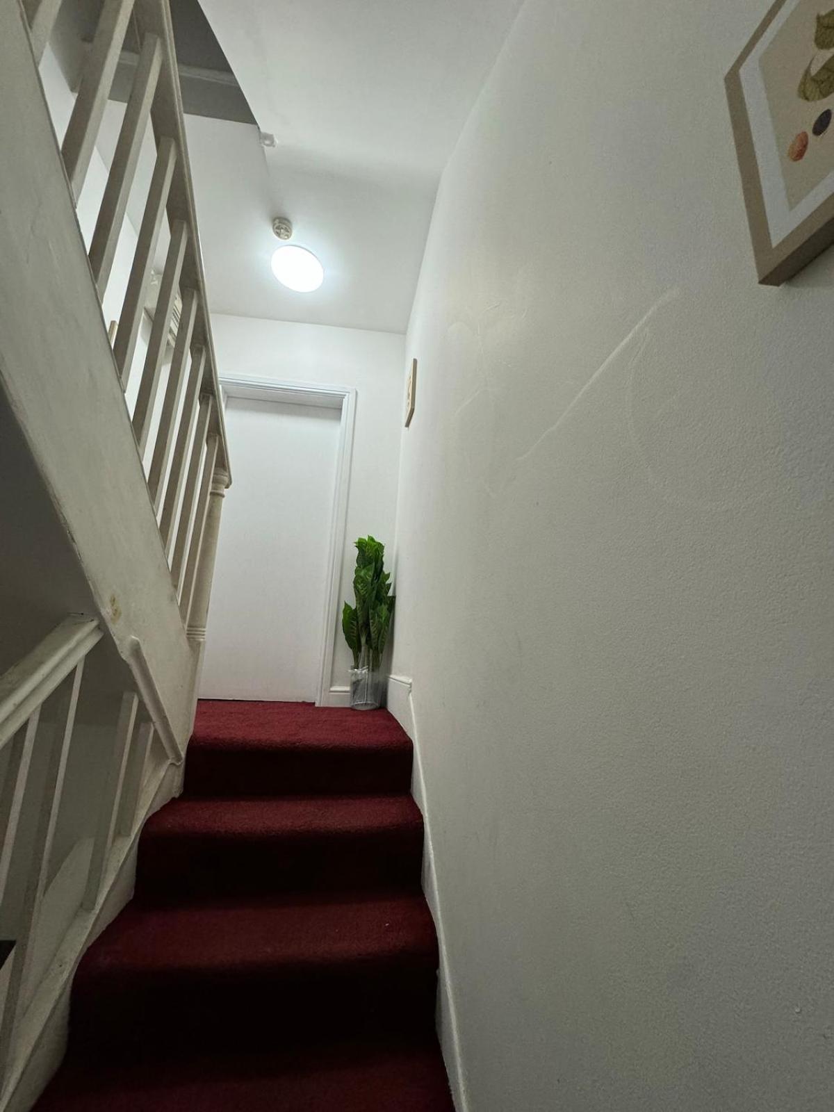 One Bedroom Flat Victoria *