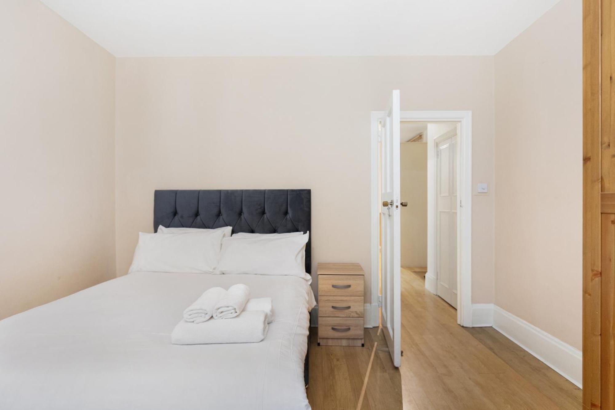 Kenton Court Apartamento *