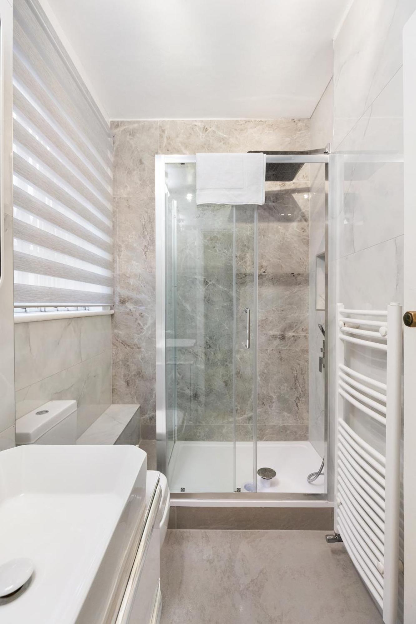 Kenton Court Apartamento *