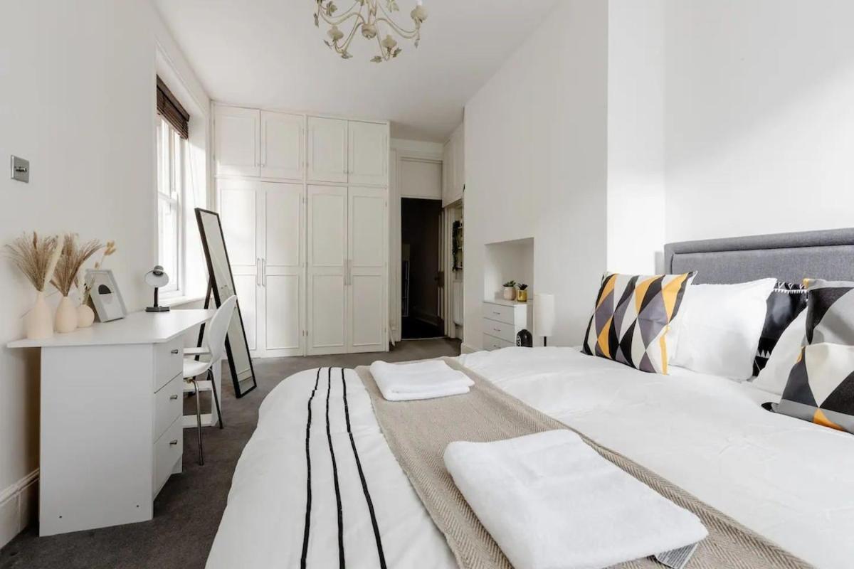 Cozy Flat Near Paddington Apartment *