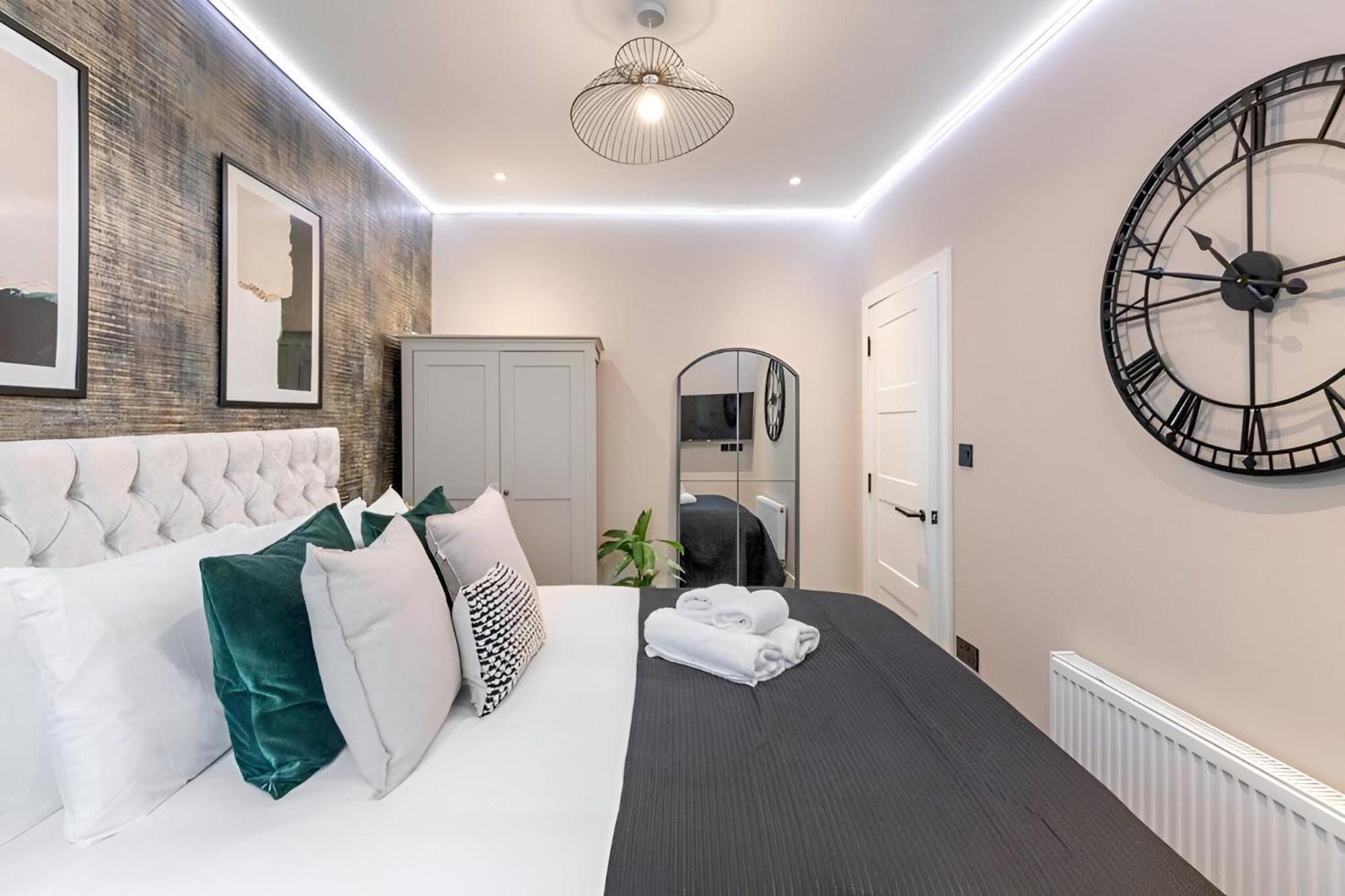 Apartment Stunning Flat With Jacuzzi Bath London
