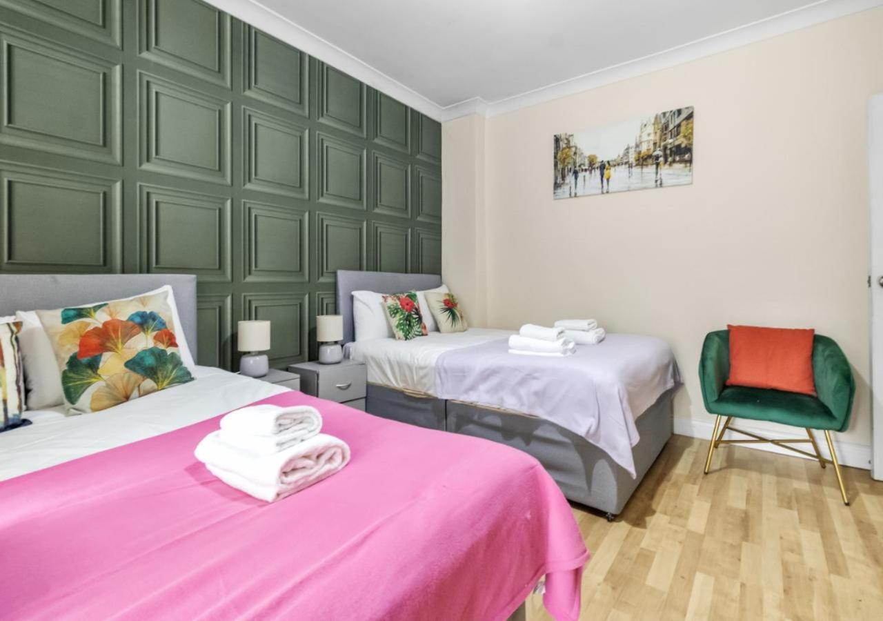 Apartment Experience Comfort & Style Cosy Private In Roundway *