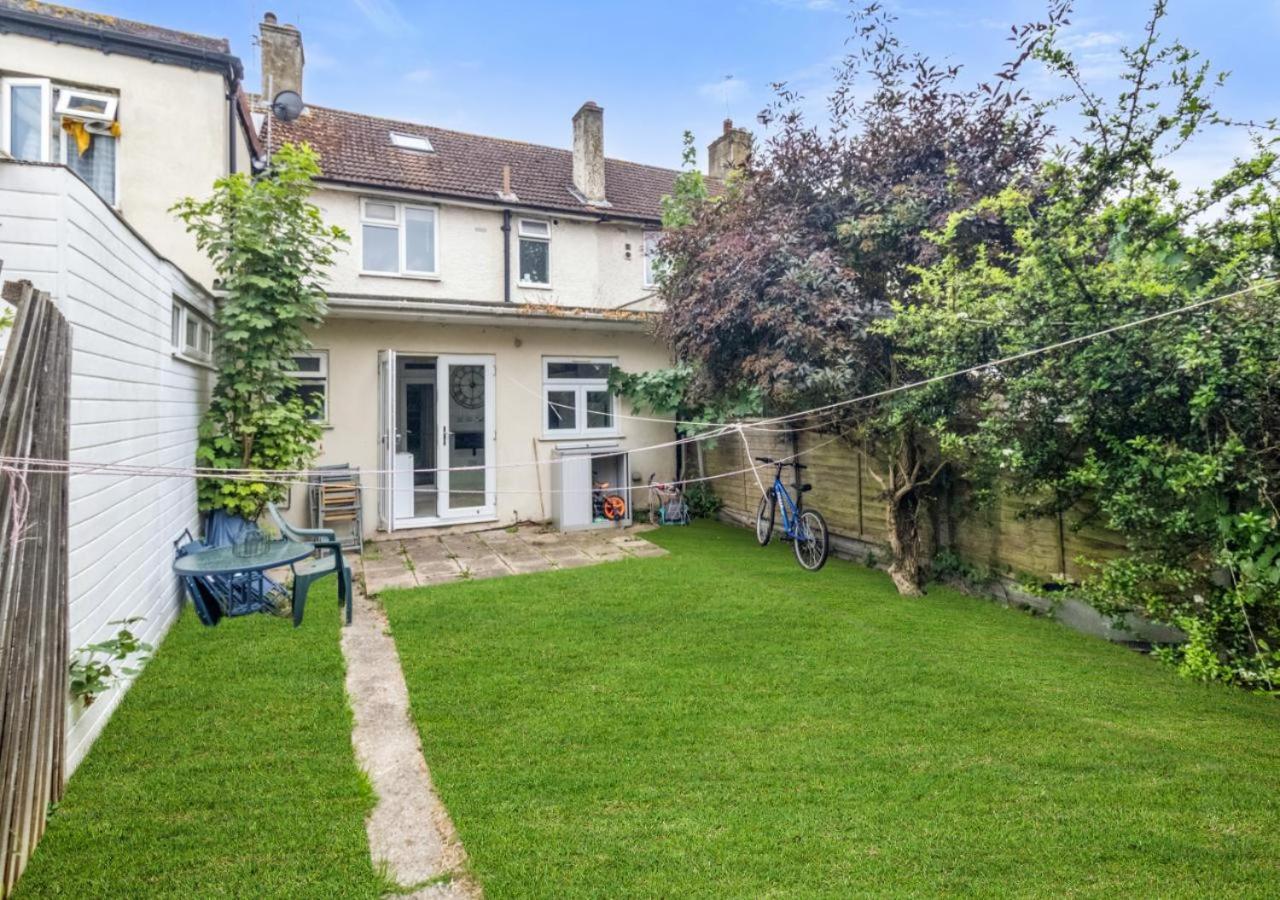 Apartment Experience Comfort & Style Cosy Private In Roundway *