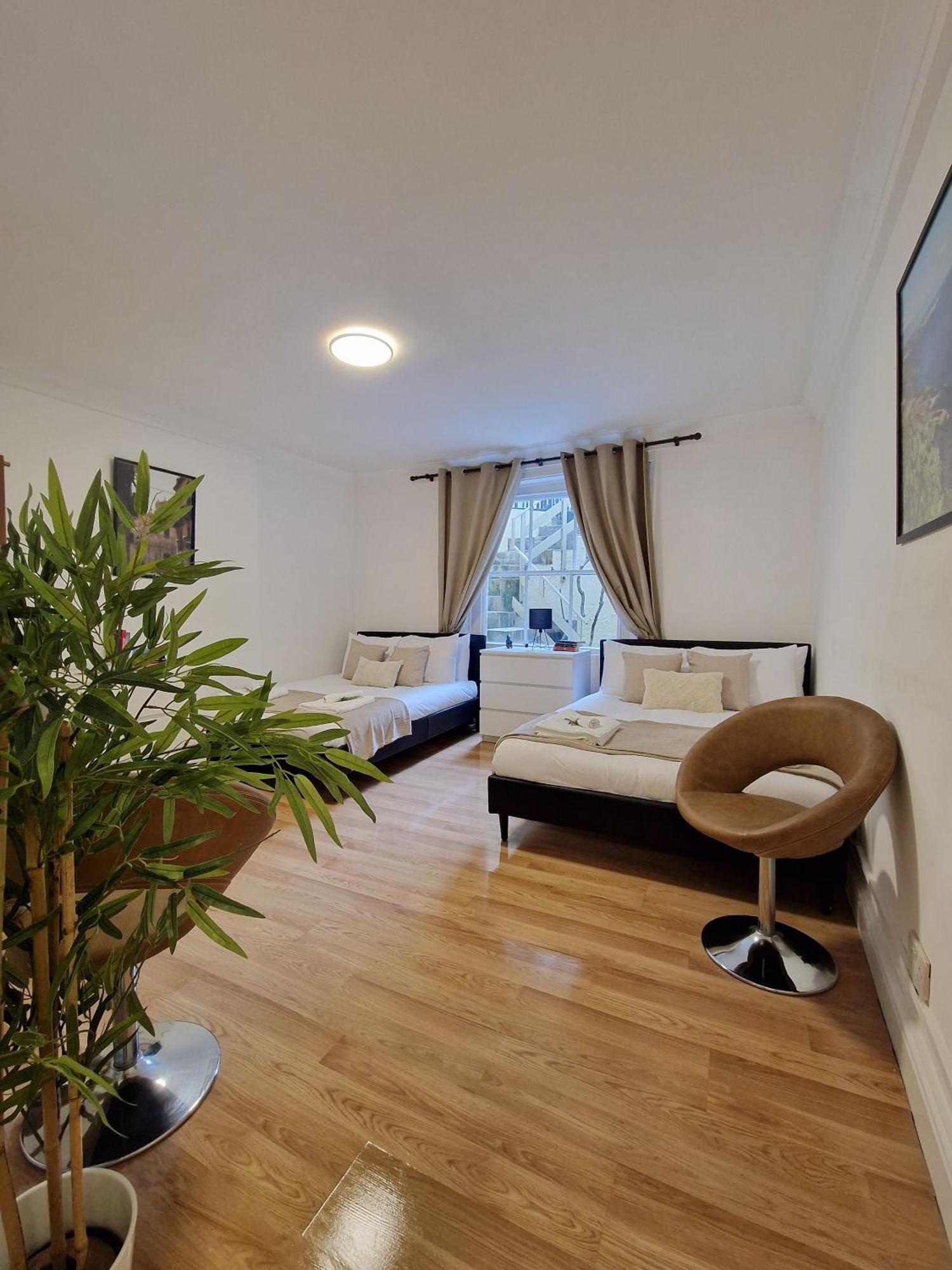Charming 2 Bedrooms Flat For 6 In King's Cross Apartment *