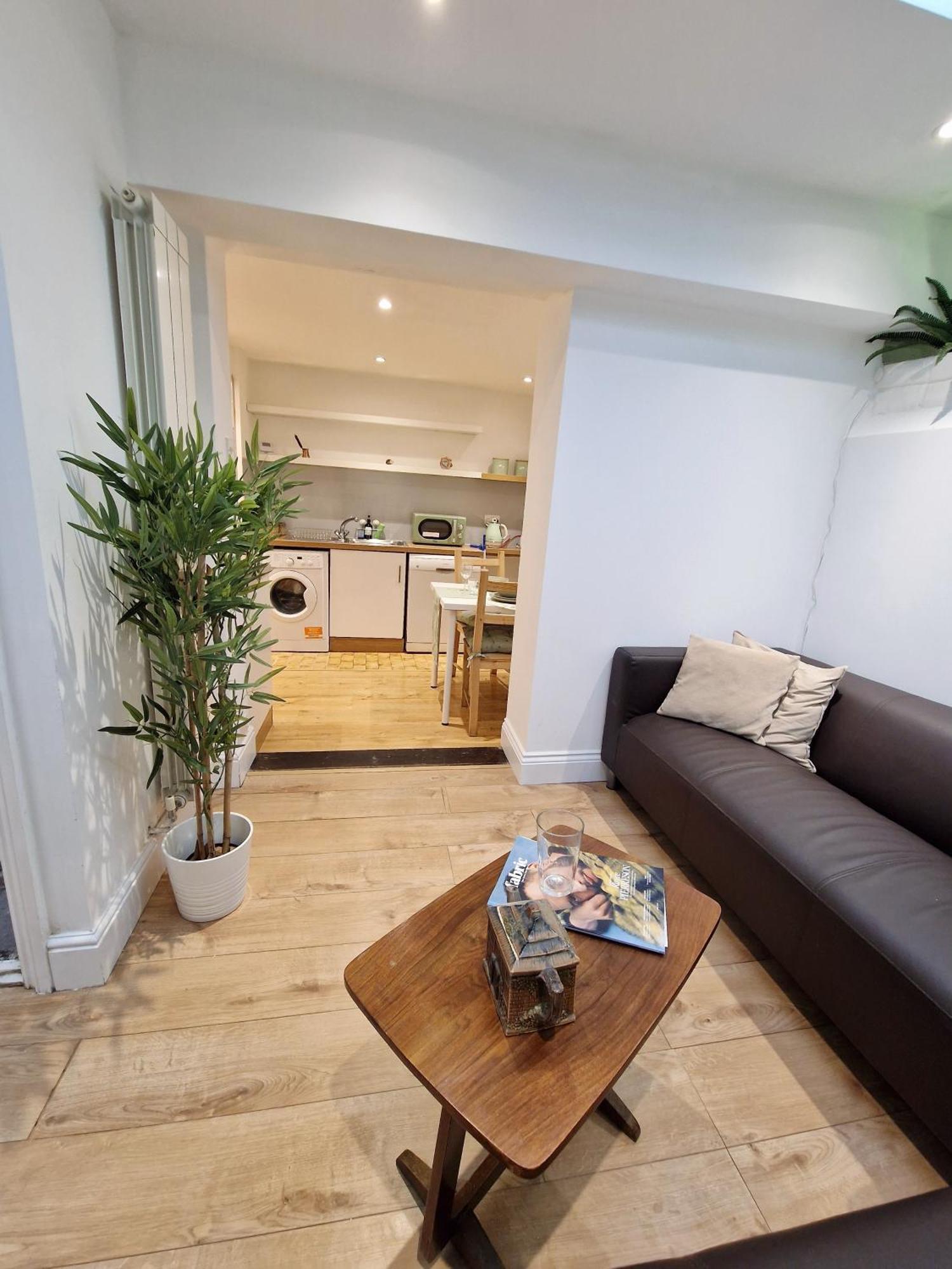 Charming 2 Bedrooms Flat For 6 In King's Cross * London