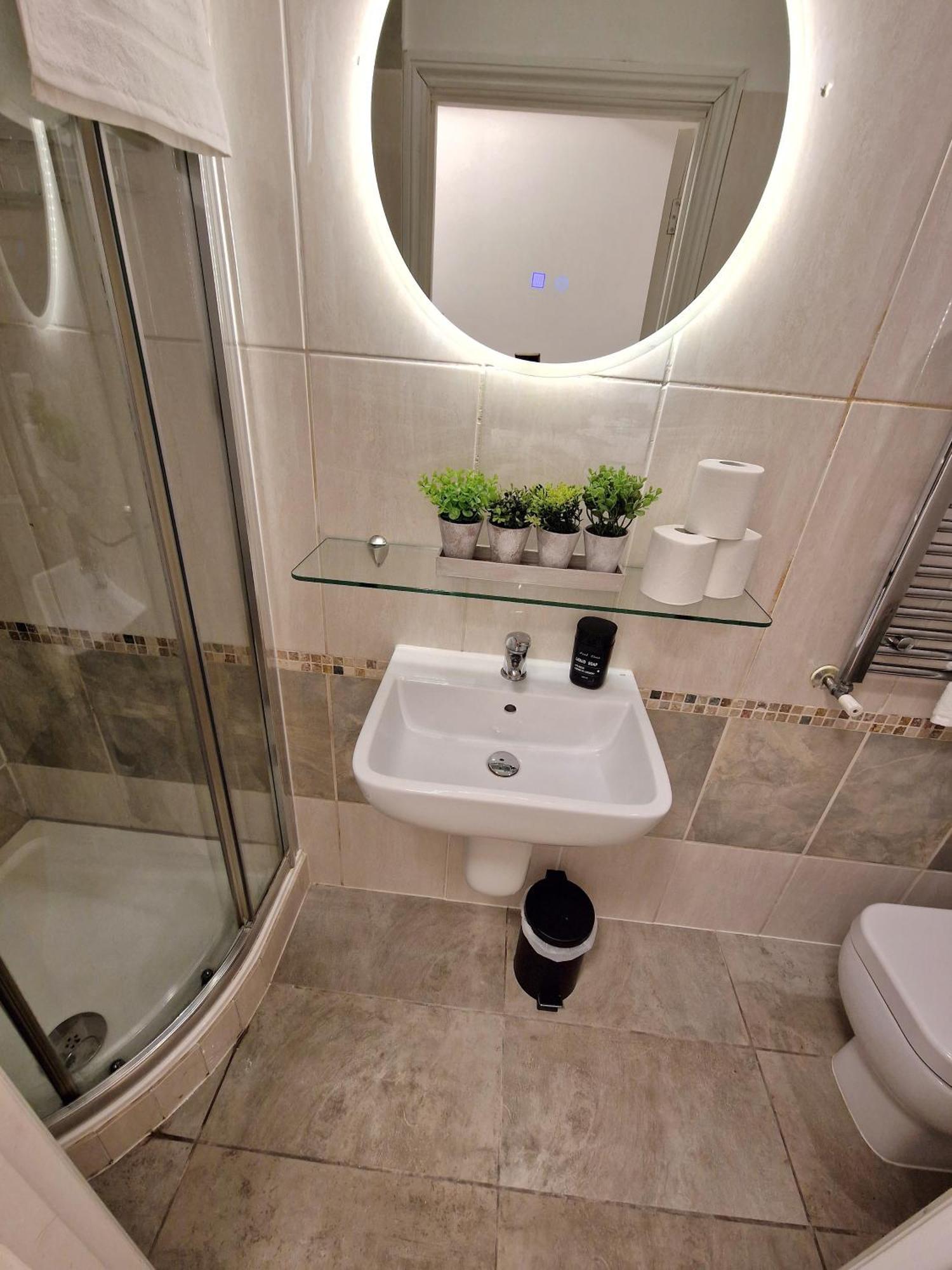 Apartment Charming 2 Bedrooms Flat For 6 In King's Cross London