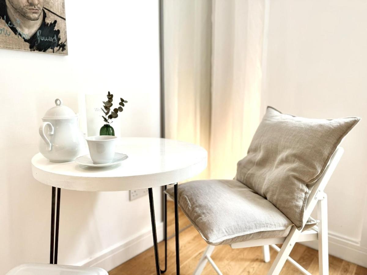 The Hammock Lodge, Holborn, By The Design Traveller *