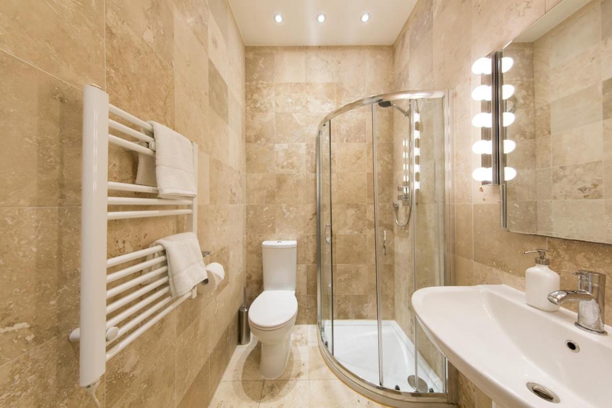 The Hammock Lodge, Holborn, By The Design Traveller London