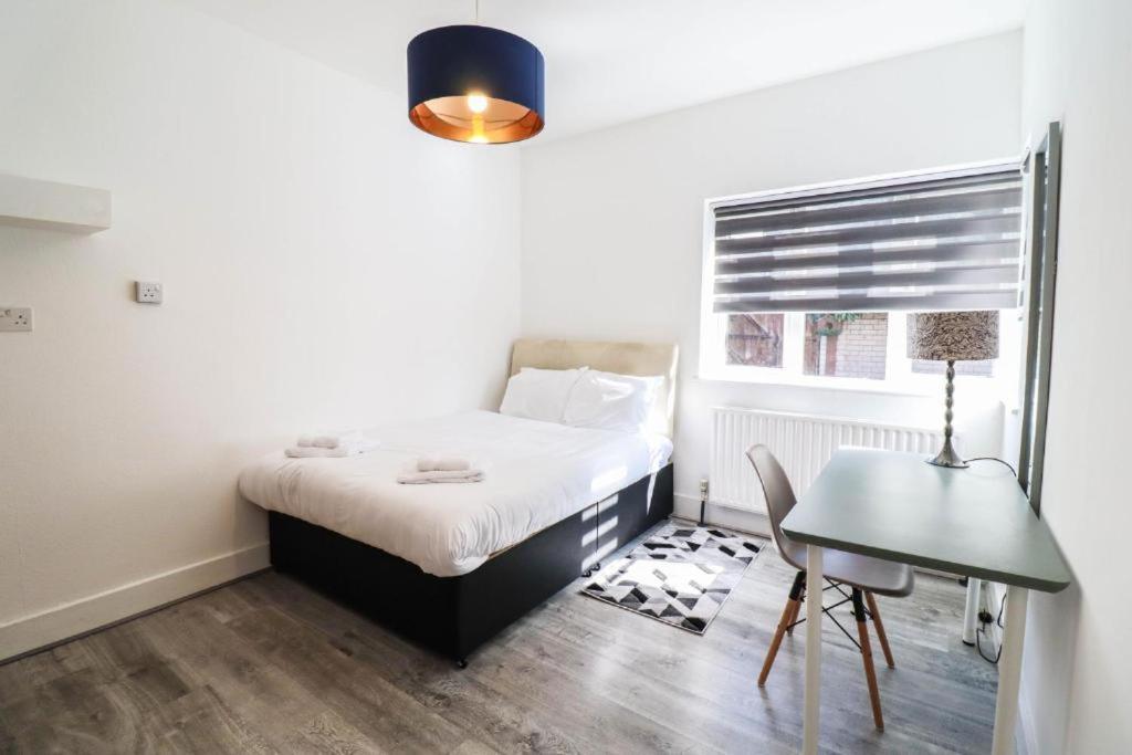 Urban Oasis Bed & Breakfast London