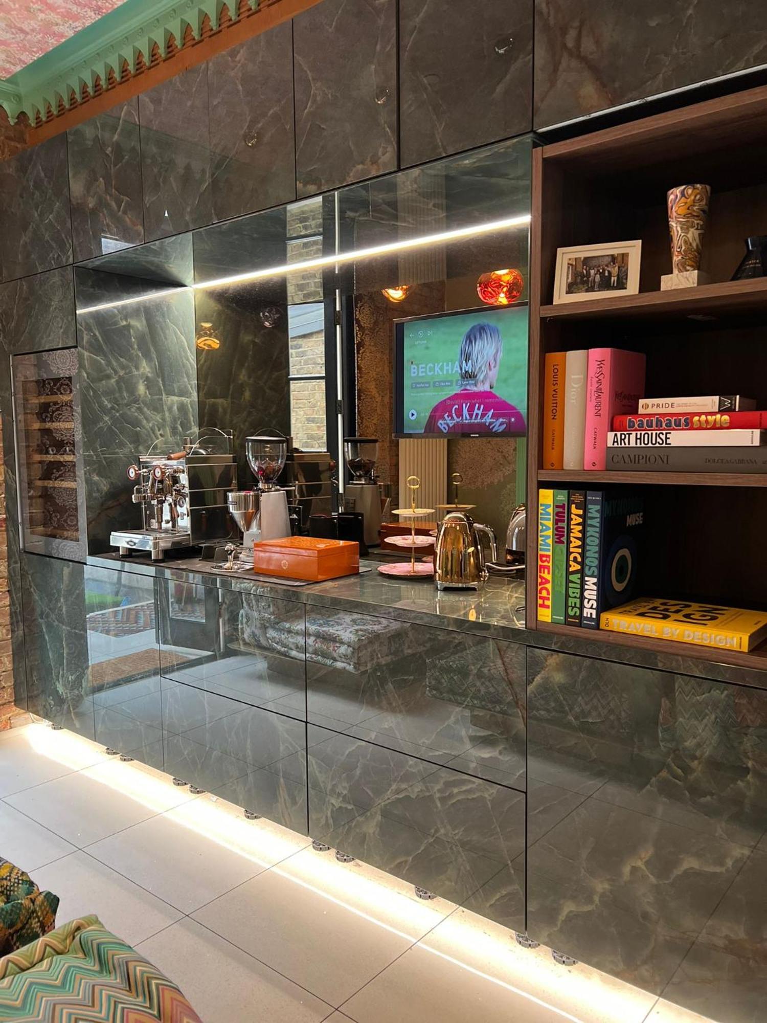 The Melville By Rokxy- Kings Cross London