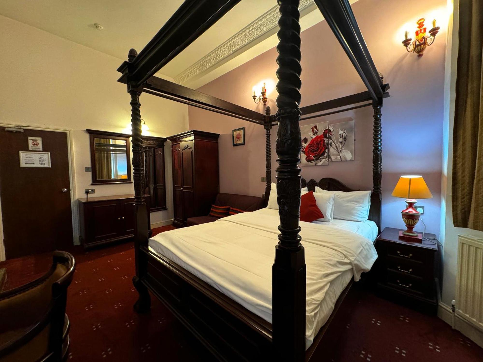 Bridge Park Inn 3*