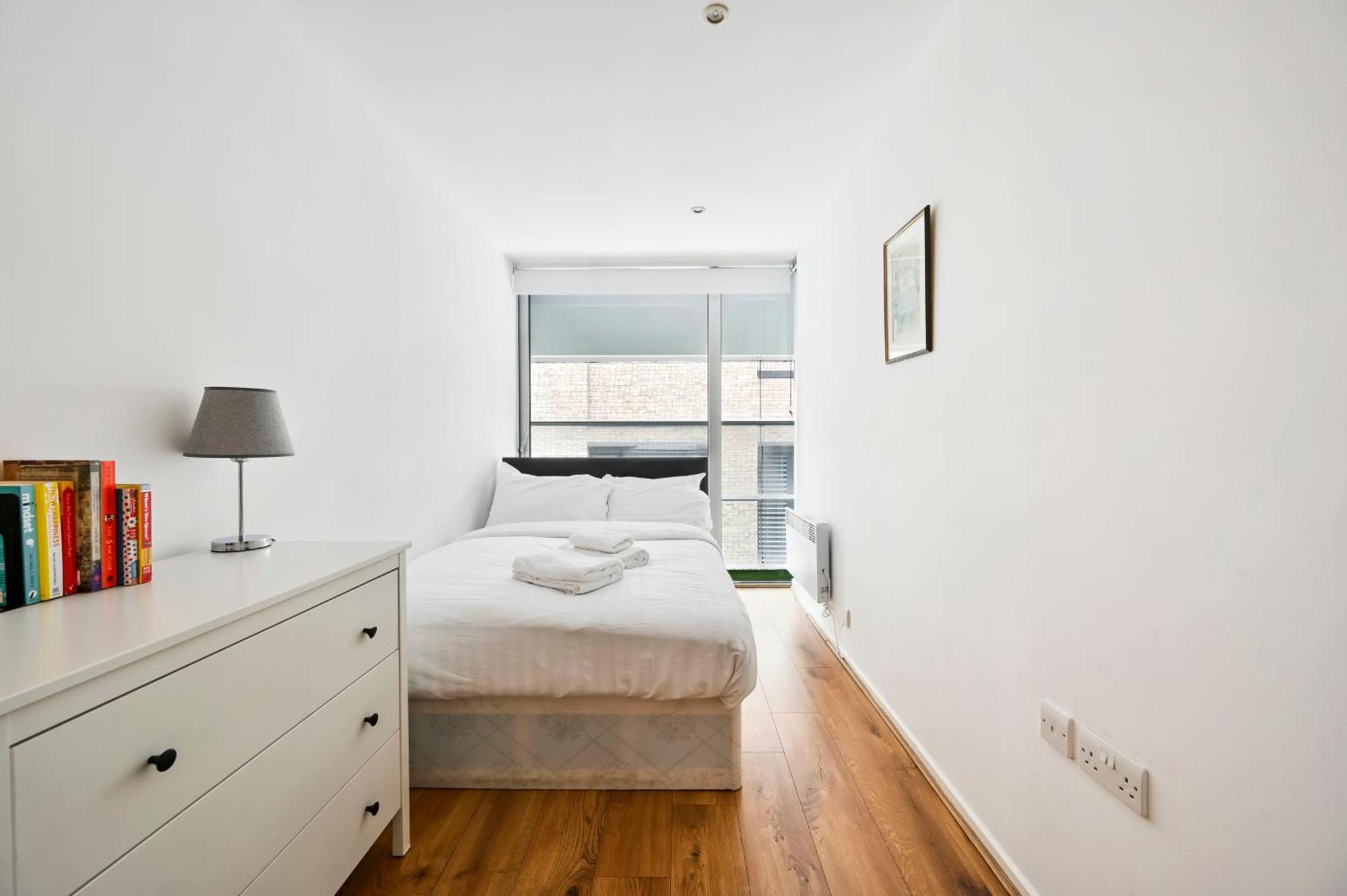 Lovely 2-bed, Sleeps 6, Near Stratford Station & Abba Voyage, Apartment