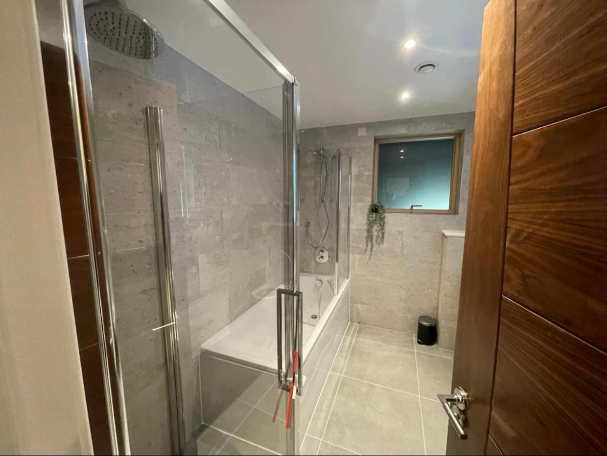Portchester House Apartment