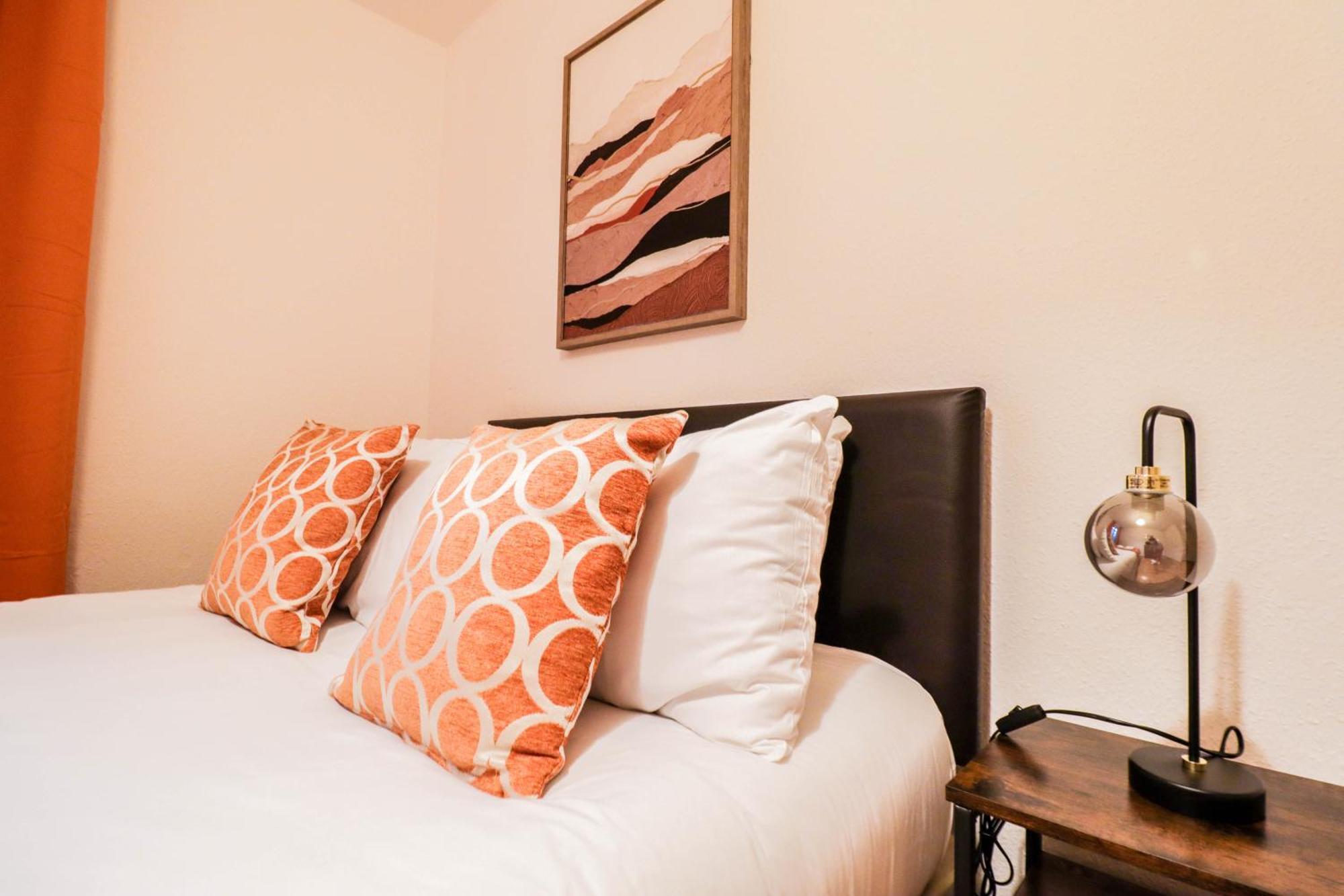 Beautifully Presented 3 Bed Hampstead * London
