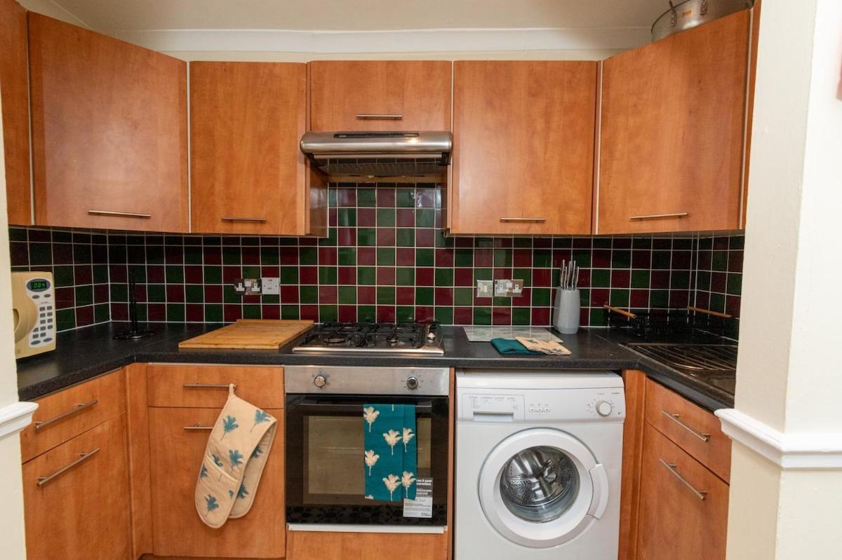 Tranquil 2br In Hackney Apartment London