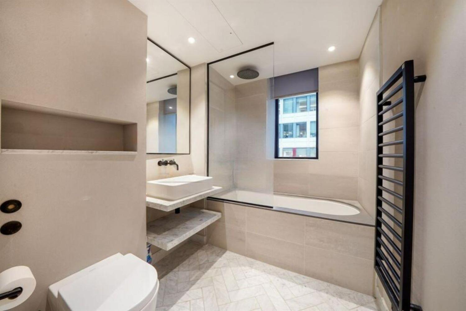 Covent Garden Leicester Square Modern Luxury Sleeps 5 *