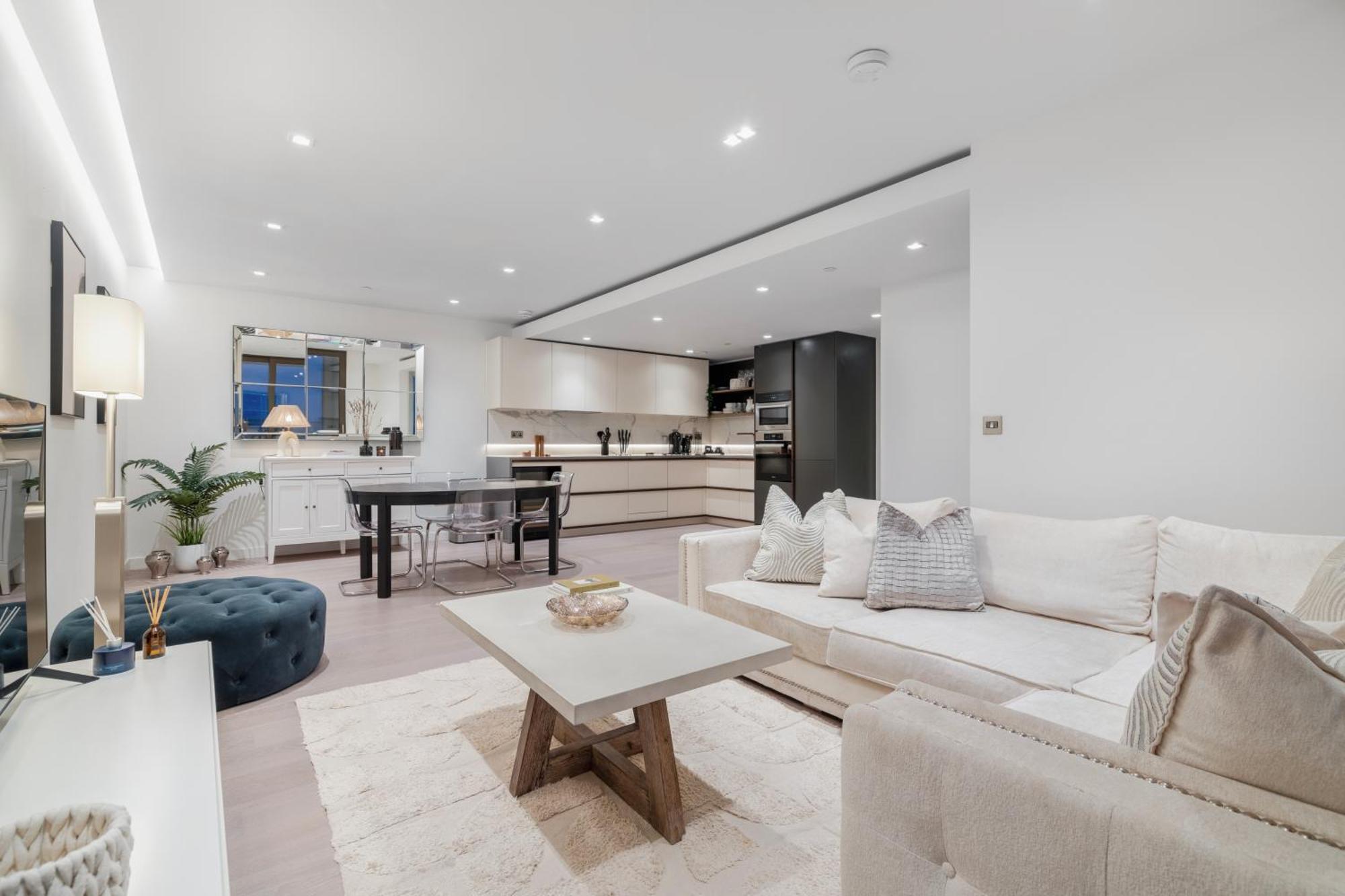 Luxury 2-bed Next To Hyde Park * London