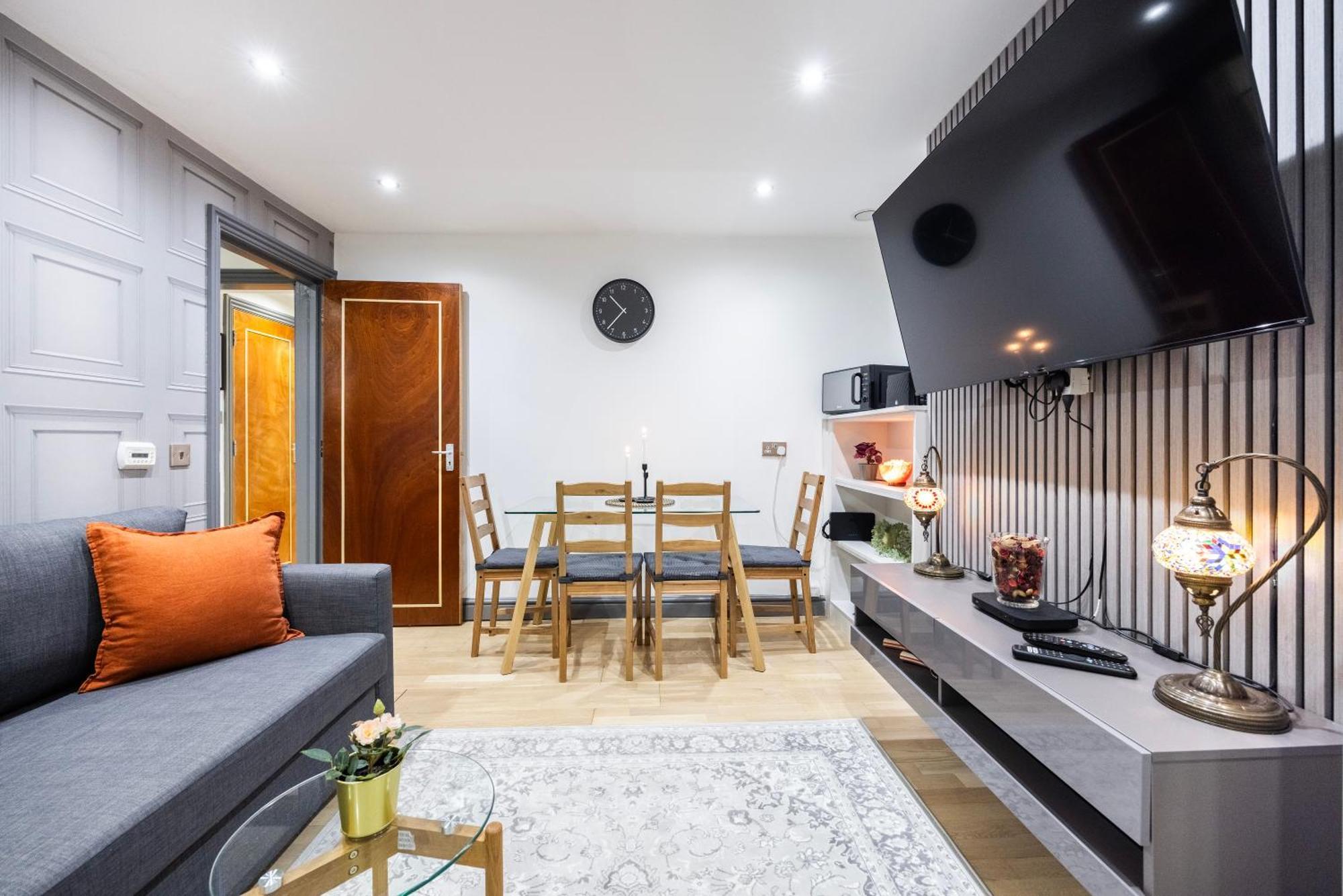 3 Bedroom By River Thames *