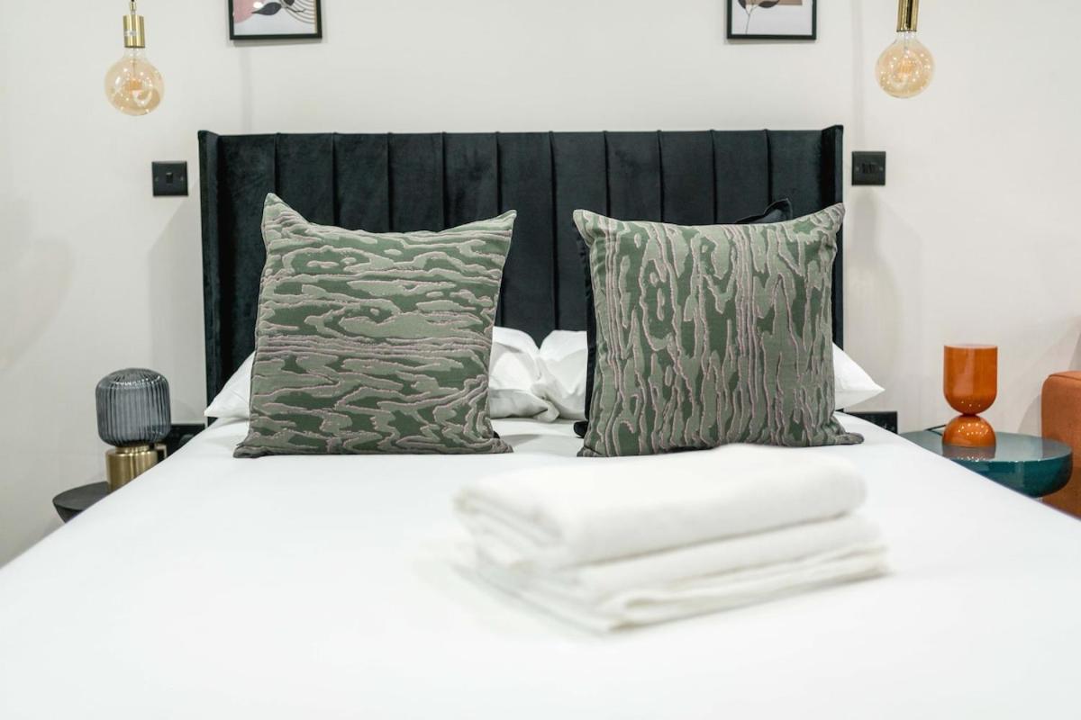 New 6bed House Holiday home *