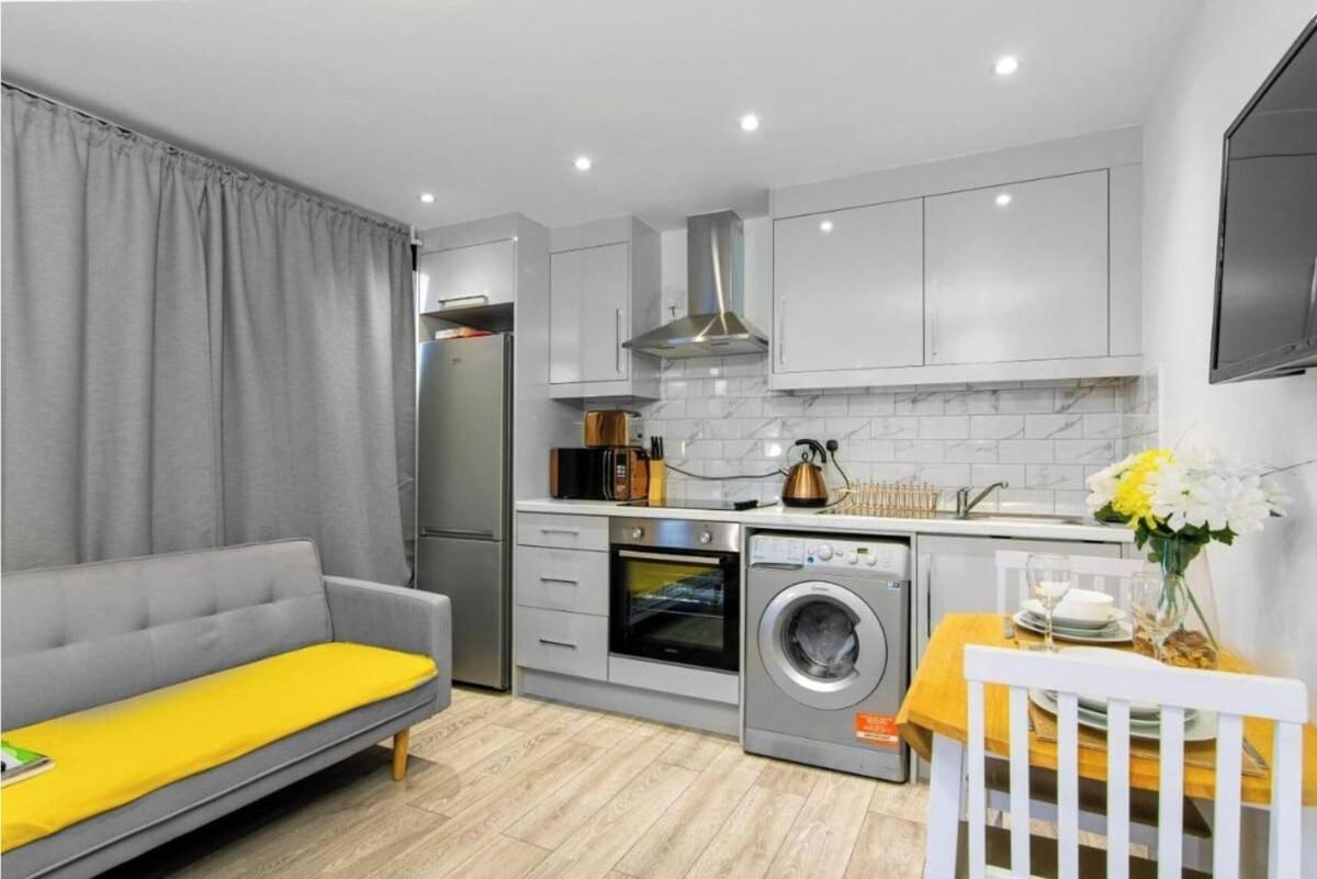 Shoreditch By Keyhol Let * London