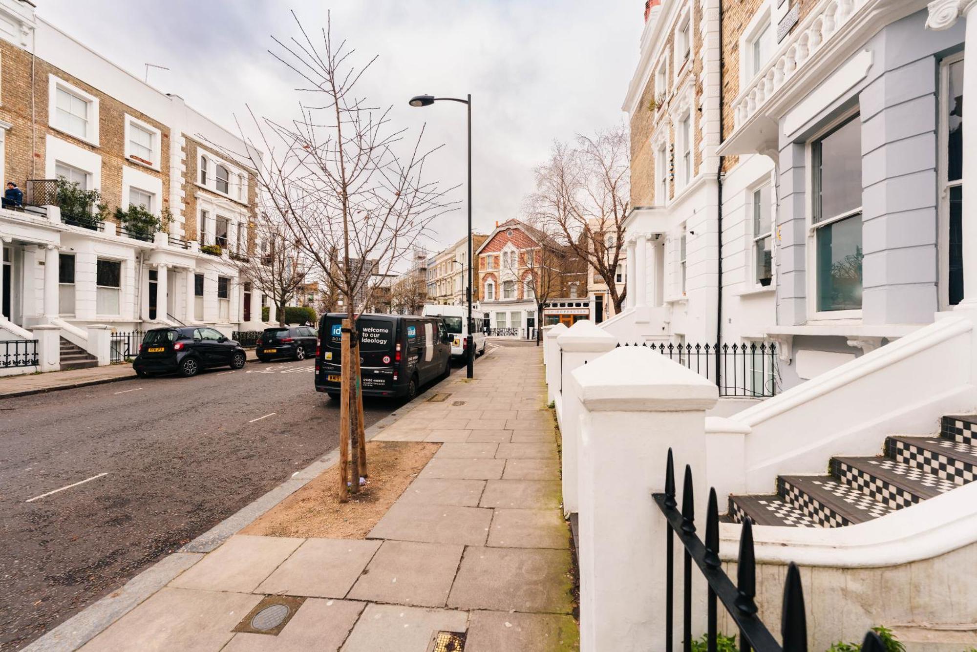 2 Bed Portobello Rd - Moments From Tube! * Londres