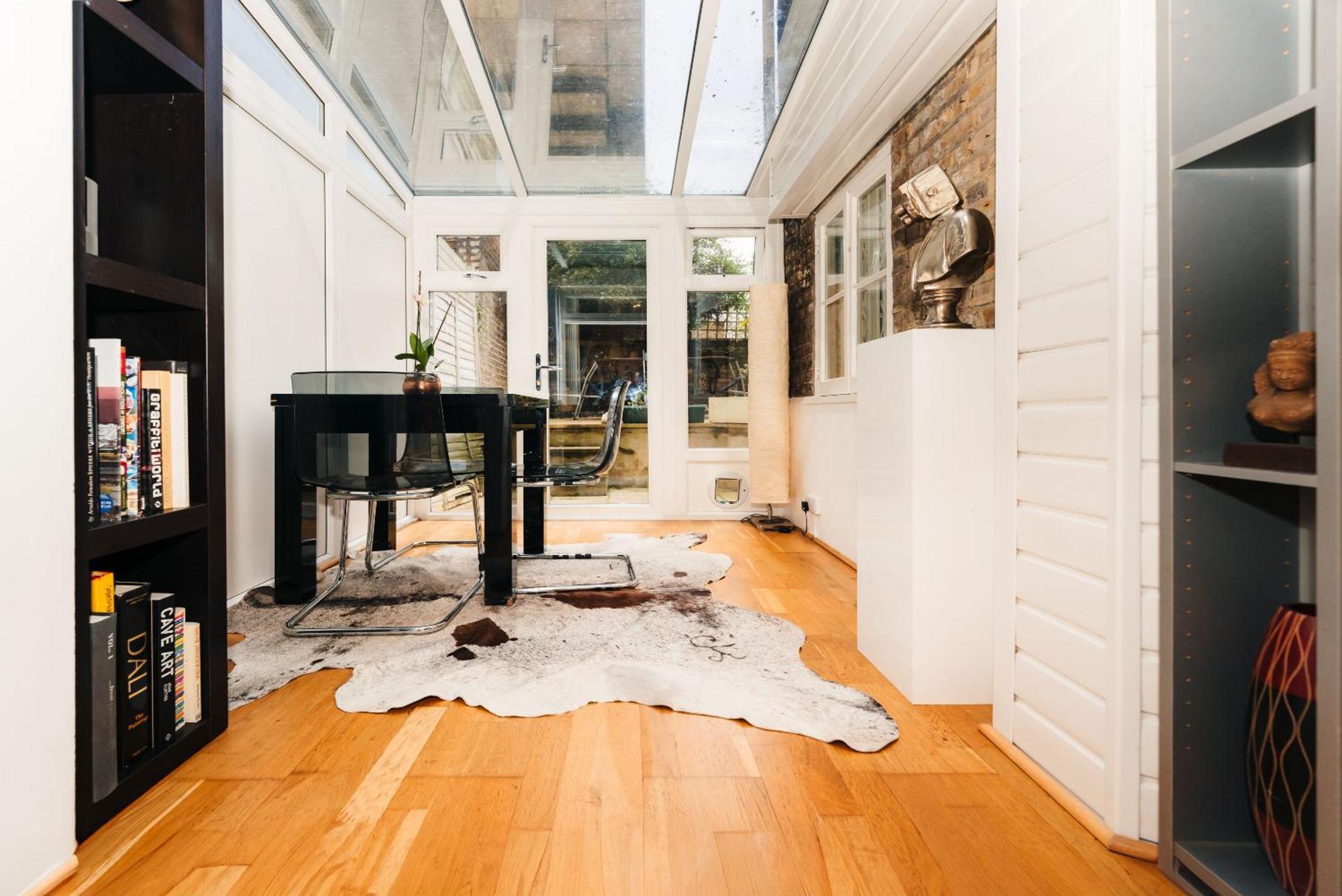 Сasa de vacaciones 2 Bed Portobello Rd - Moments From Tube! *