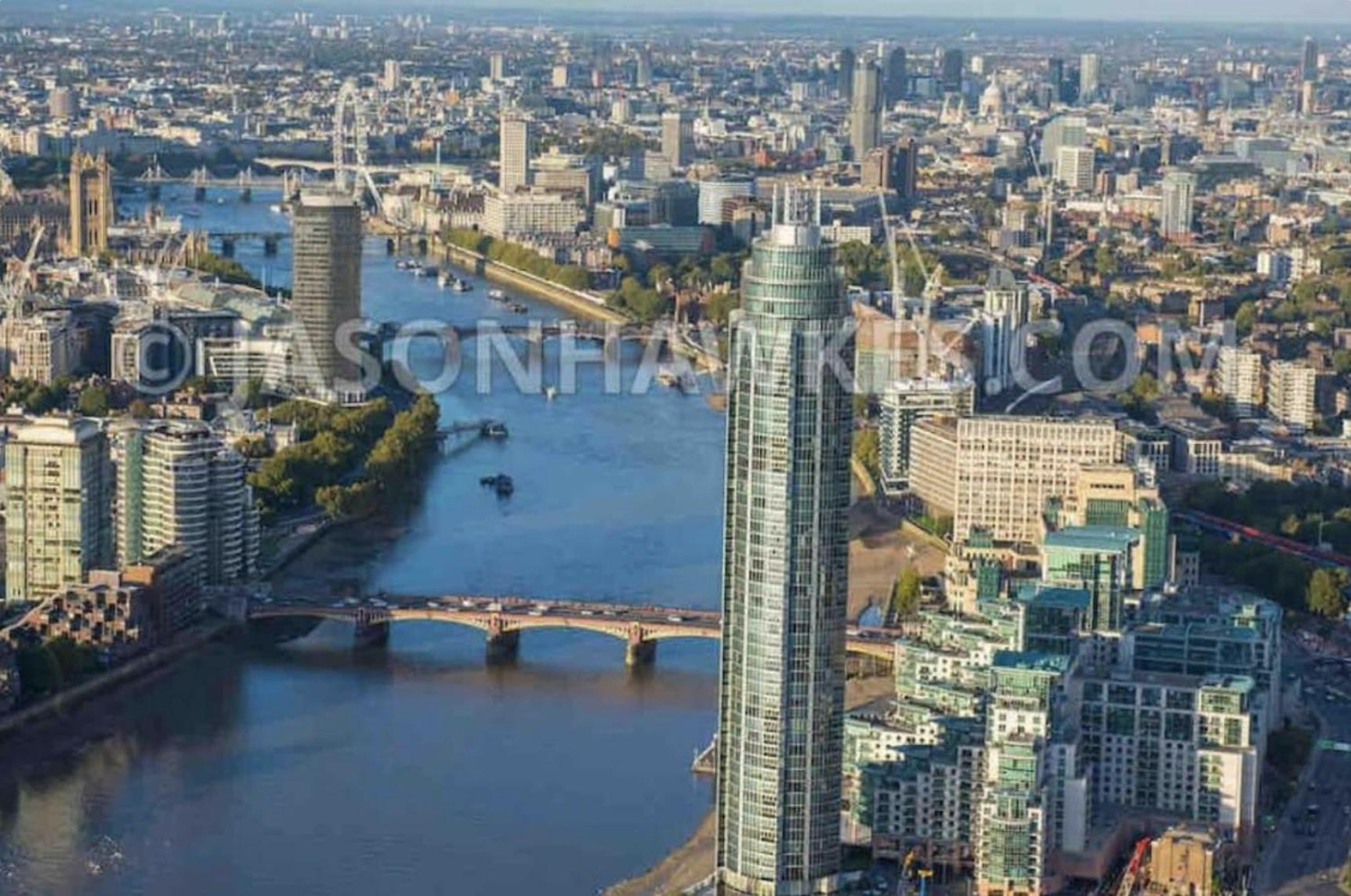 Apartment Flat In For 4 London